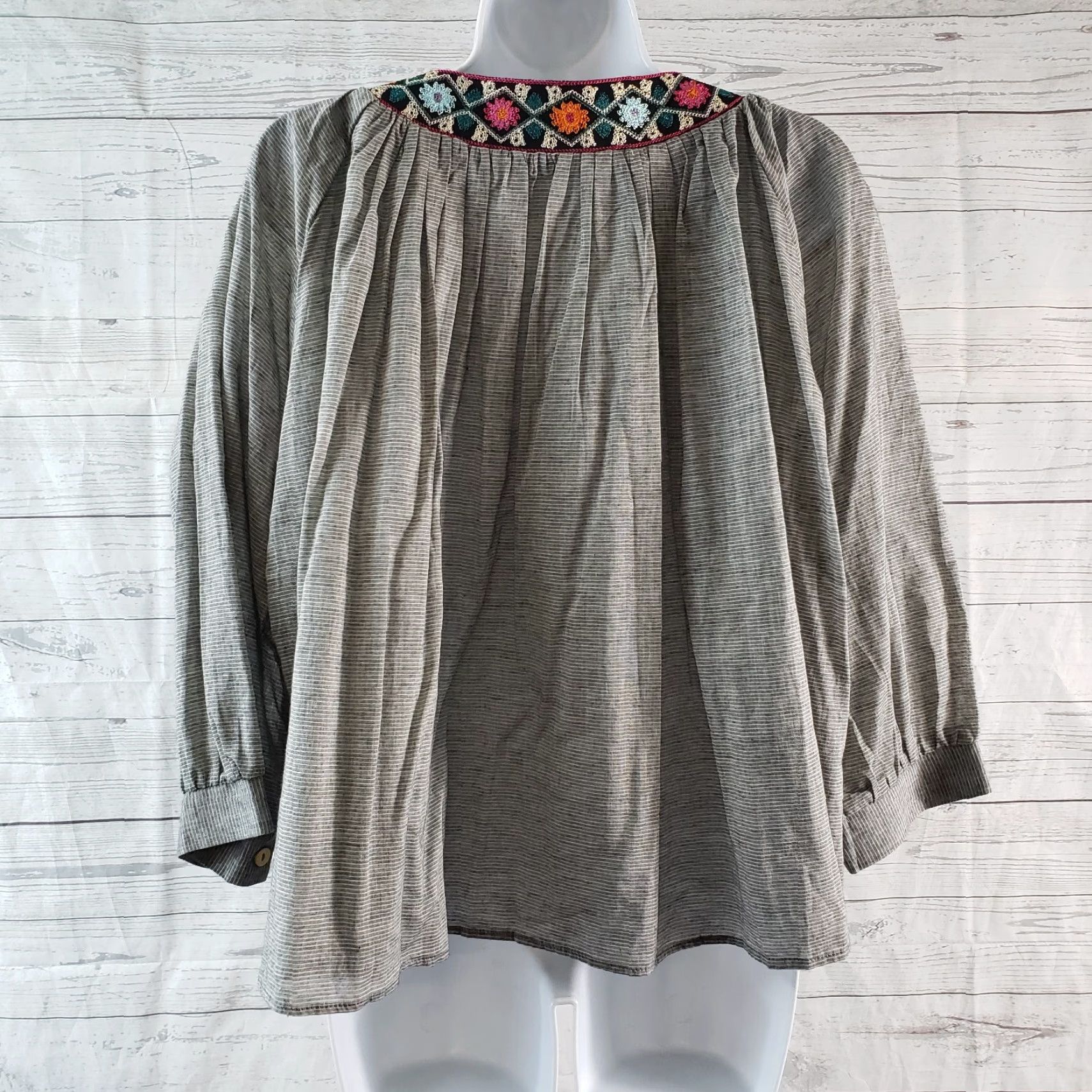Pinko Eri + Ali Womens Top Sz Medium Gray Pink Embroidered V-Neck 3/4 Sleeve Cotton Blouse Medium Womens Size M / US 6-8 / IT 42-44 - 4 Thumbnail