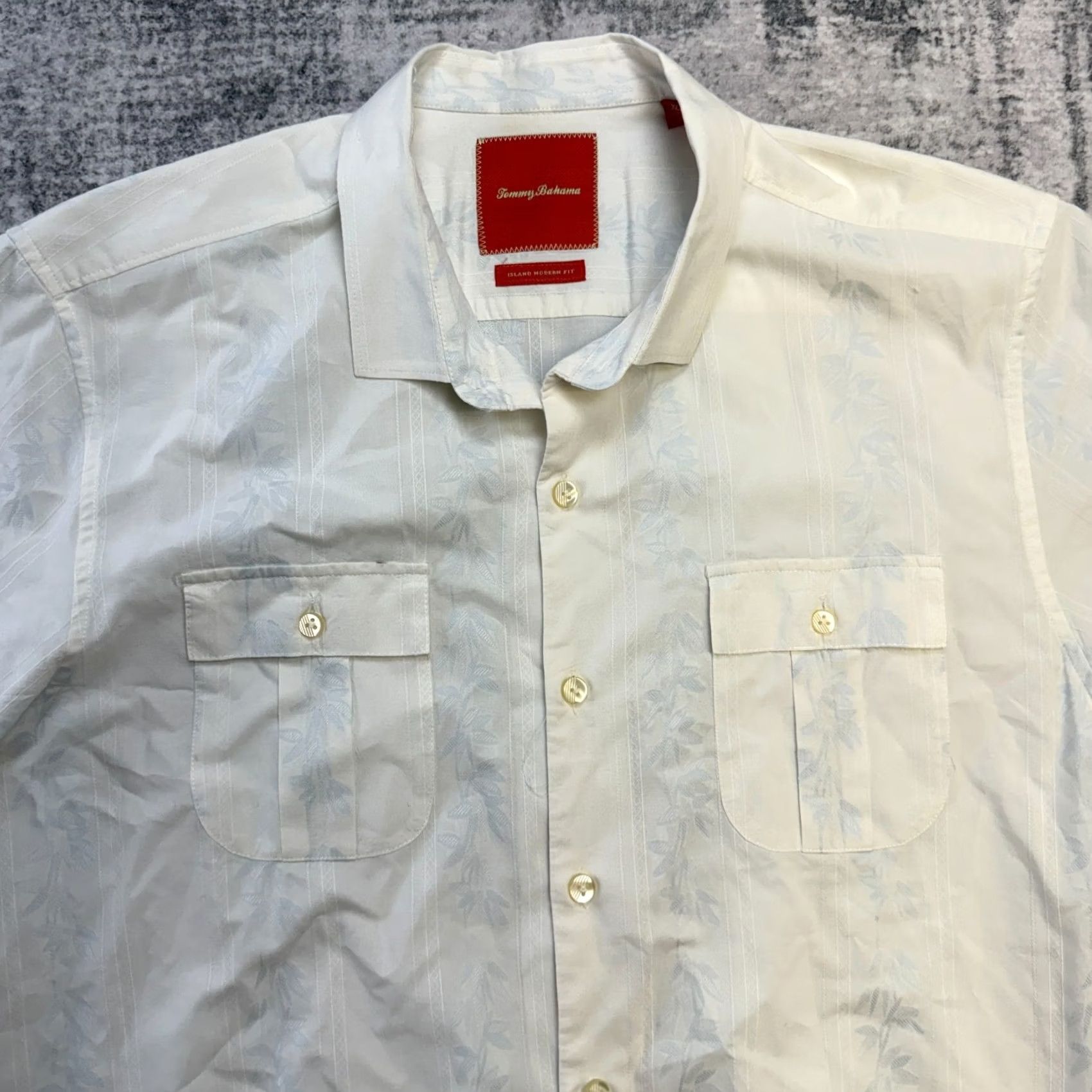 Tommy Bahama Tommy Bahama Shirt Mens XL White Embossed Palms Island Silk Cotton Beach Resort Shirt Button-Up Size US XL / EU 56 / 4 - 2 Thumbnail