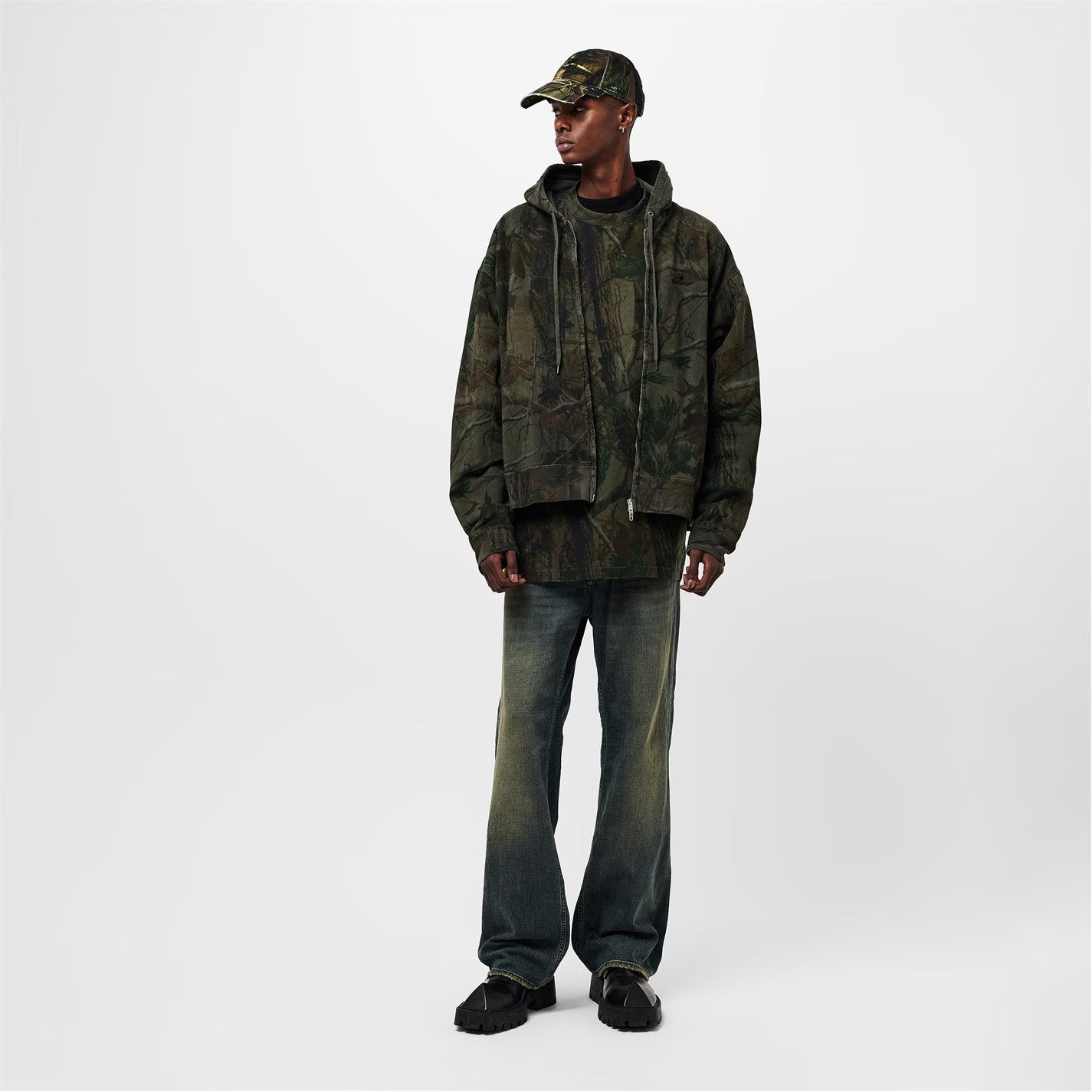 Balenciaga o1g2r1mq0226 Size: OS / Camo Baseball Hat / Cap Multicolor Size ONE SIZE - 5 Thumbnail