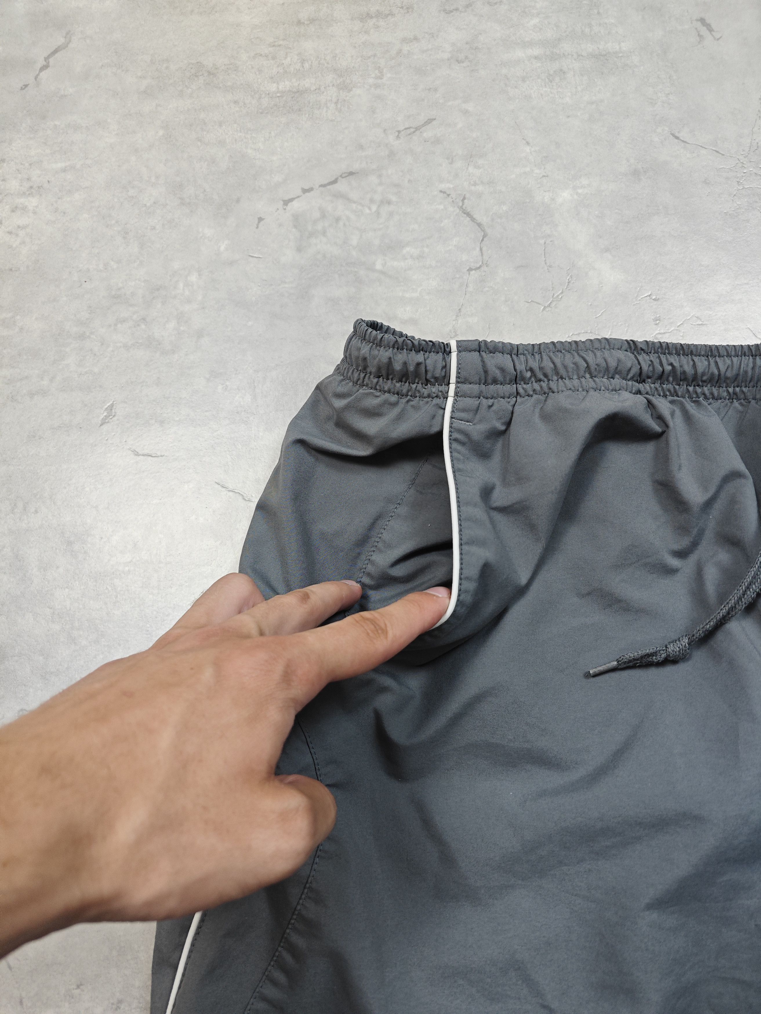 Nike Nike Vintage Shorts Size US 37 - 3 Thumbnail