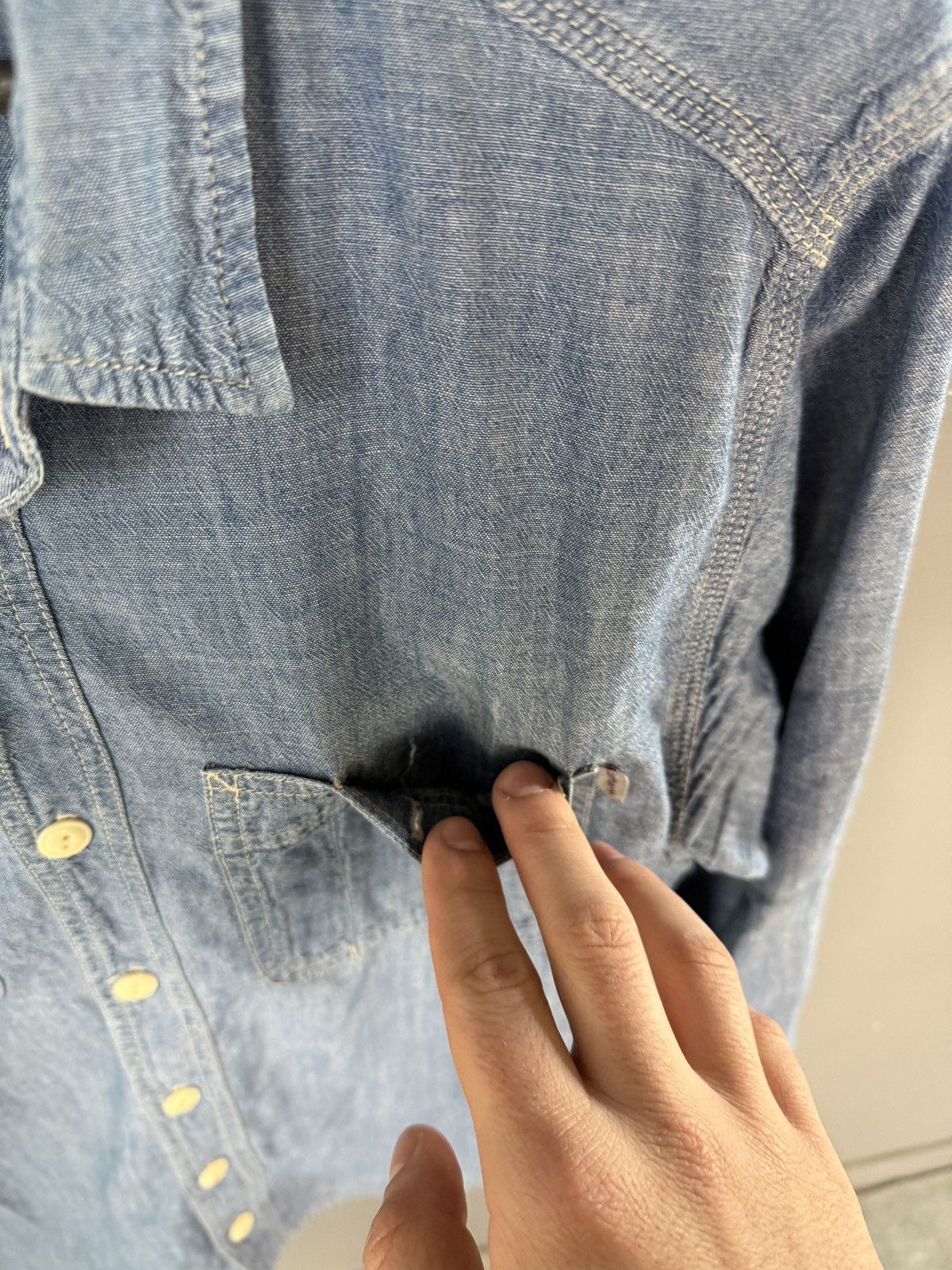 Carhartt VINTAGE Carhartt Shirt Denim Western Pearl Blue 90s Workwear Size US M / EU 48-50 / 2 - 6 Thumbnail
