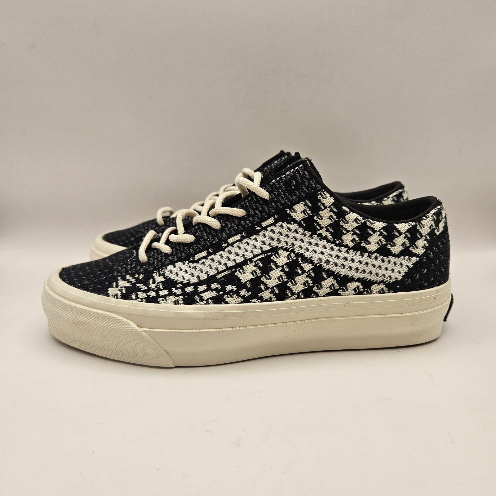 Vans VANS WOMEN'S 6 PREMIUM LX OLD SKOOL 36 EK BLACK PEWTER NWOB Size US 6 / IT 36 - 2 Thumbnail