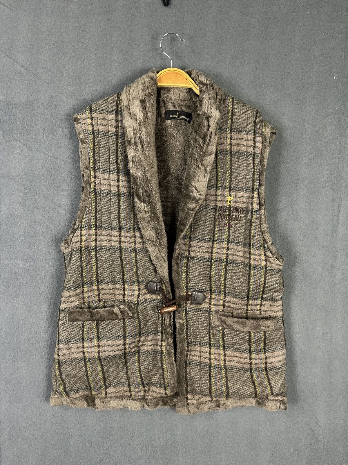 Vintage Valentino Coupeau Paris Fur Lined Vest Size US M / EU 48-50 / 2 - 1 Thumbnail