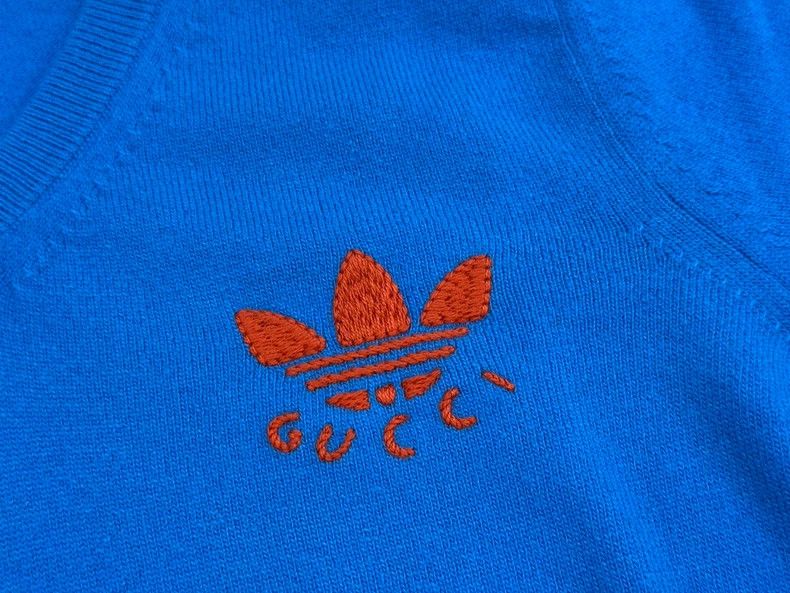 Gucci GucciAdidas co-branded blue V-neck short sleeves 2503-Nexta Size US XS / EU 42 / 0 - 5 Thumbnail