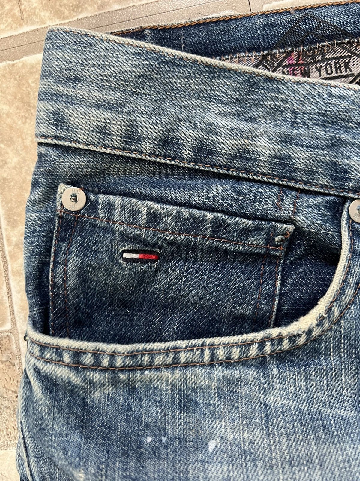 Tommy Hilfiger TOMMY HILFIGER JEAN Size US 30 / EU 46 - 4 Thumbnail