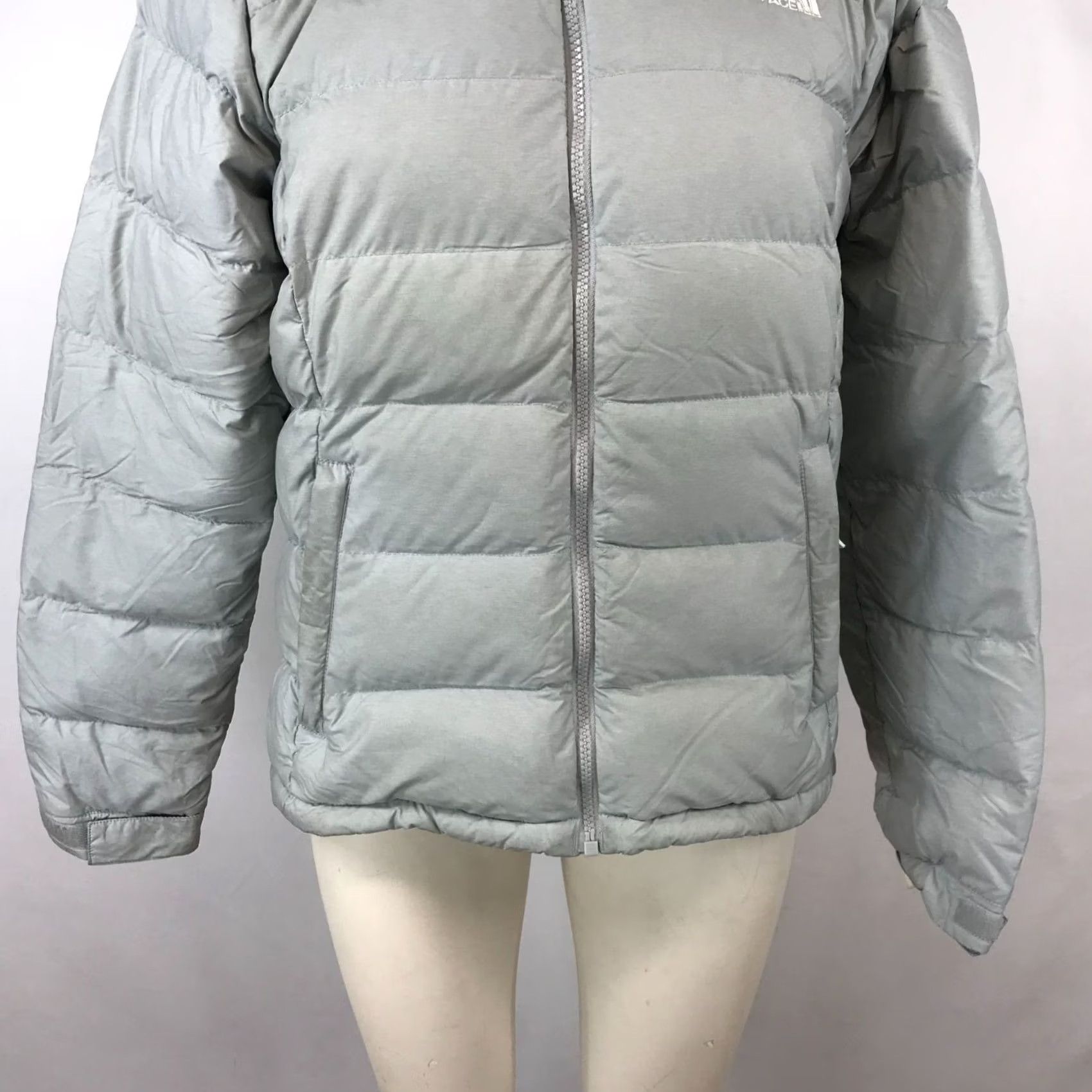 The North Face THE NORTH FACE Women MEDIUM Gray FULL ZIP 700 DOWN VEST COAT Size M / US 6-8 / IT 42-44 - 3 Thumbnail