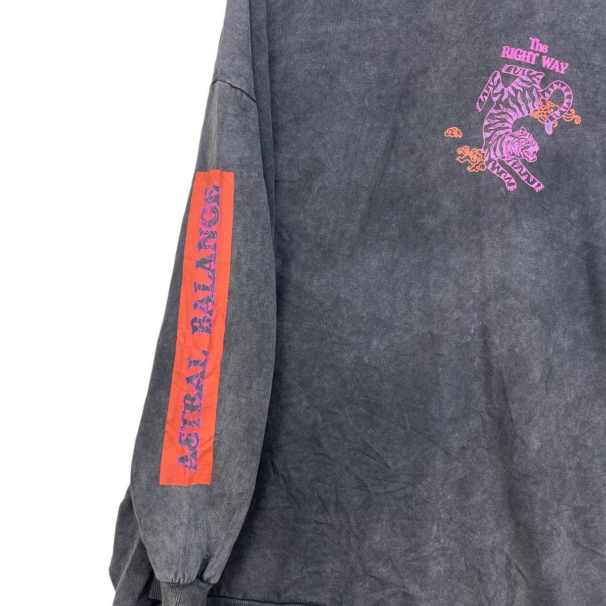 Bershka × Japanese Brand Vintage Bershka Sweatshirt Oversized Big Logo Size US XXL / EU 58 / 5 - 4 Thumbnail