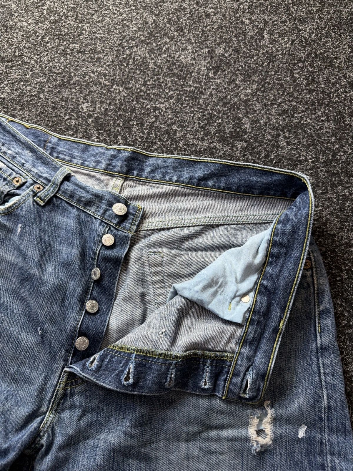 Levi's 00s Y2K Levis 501 Distressed Denim Jeans Vintage Wash Grunge Size US 34 / EU 50 - 9 Thumbnail