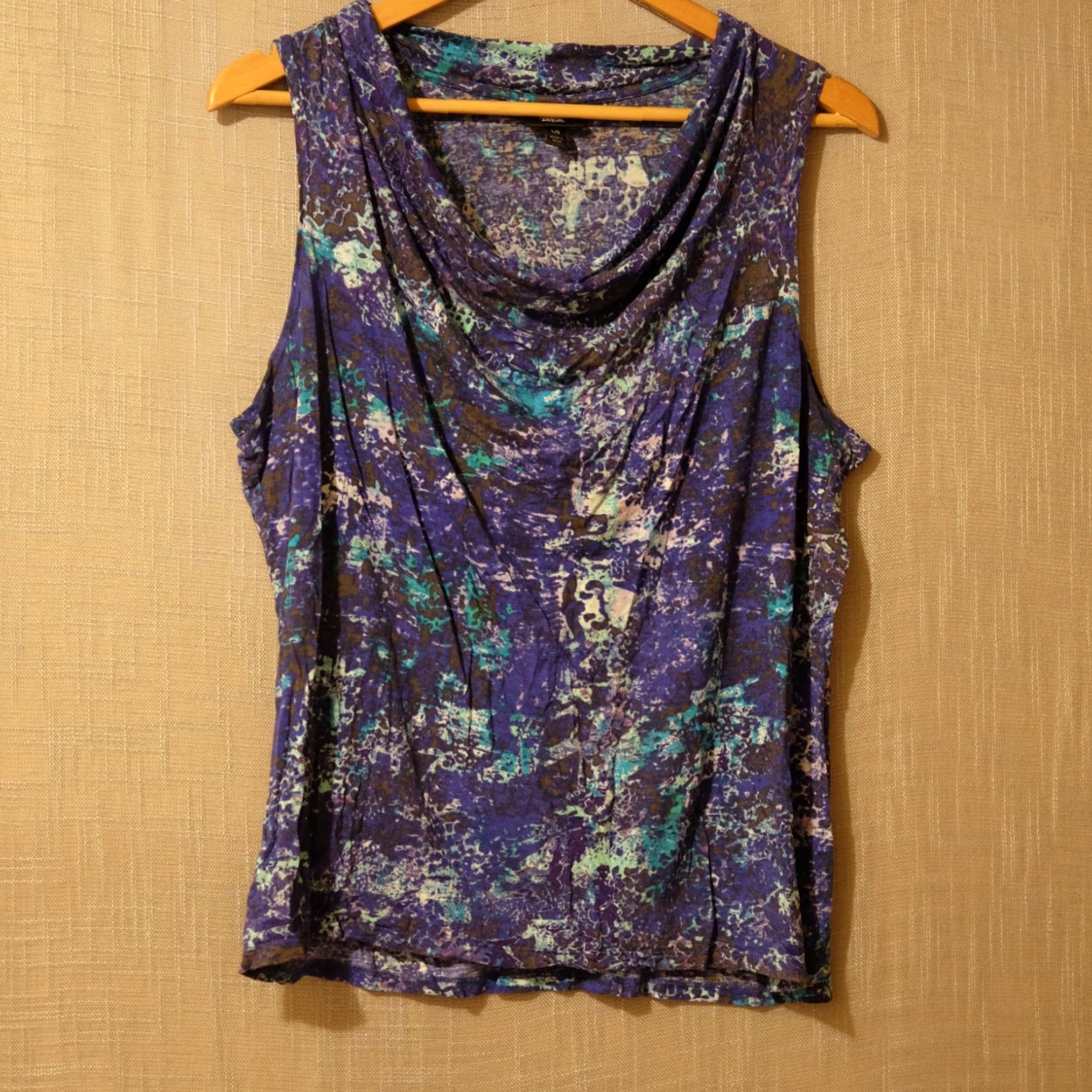 Mossimo Mossimo Sleeveless Top Cowl Neck 100% Rayon Super Soft Women's L Multicolor Shirt Adult Womens Blouse Casual Modern 21'' 23'' (H79-22) Size L / US 10 / IT 46 - 2 Thumbnail