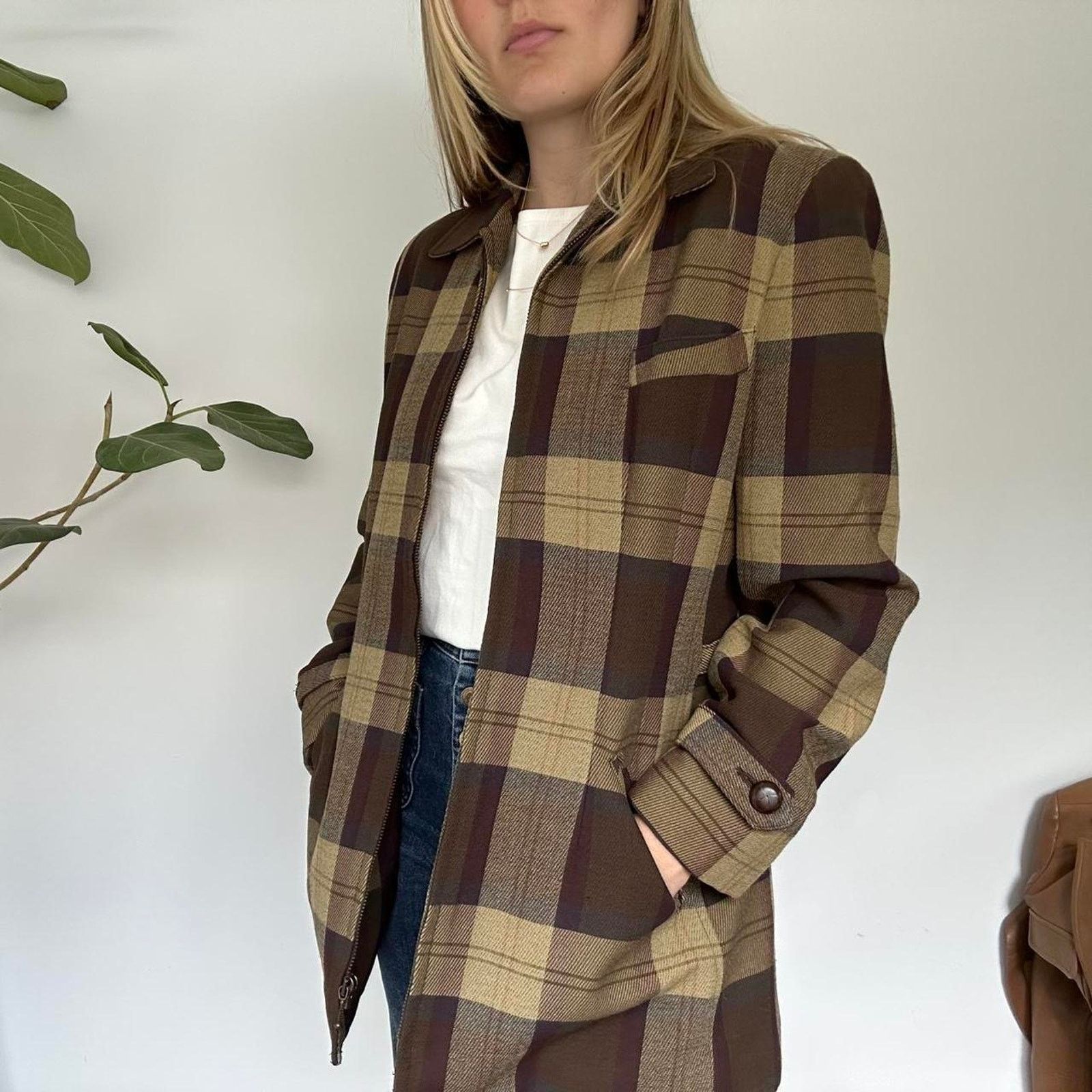 Other Vintage Brown and Tan Plaid Wool Jacket (S) Size S / US 4 / IT 40 - 4 Thumbnail