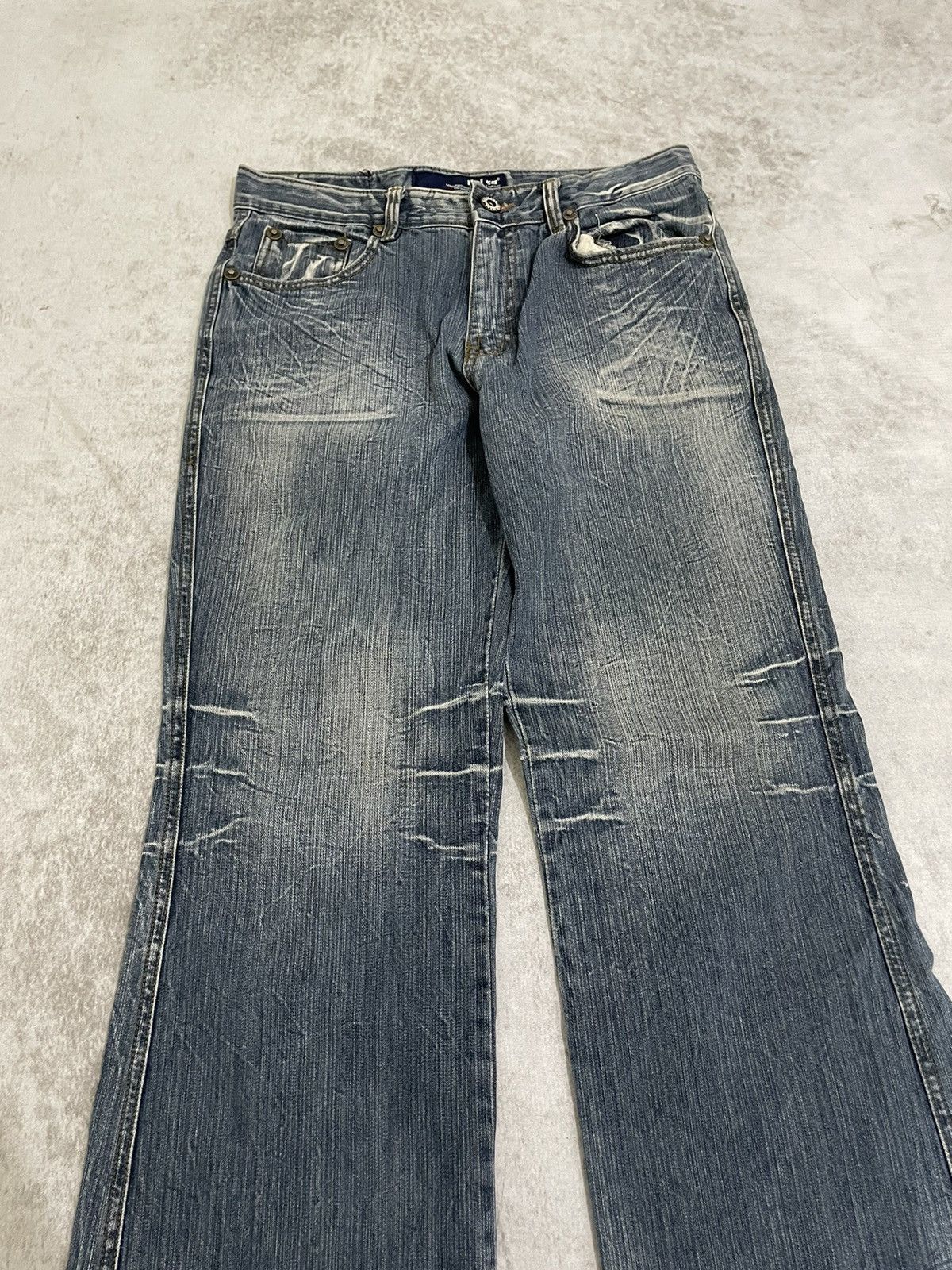 Hysteric Glamour Eloico japan Super flared Acid Wash denim Size US 31 - 2 Thumbnail