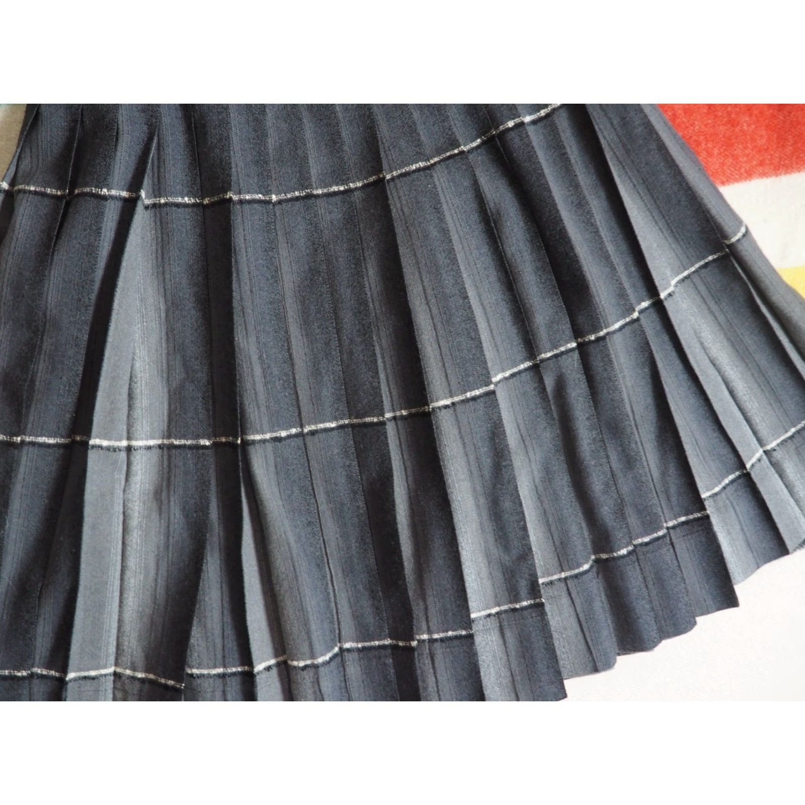 Pendleton VTG 50s 60s Pendleton Turnabout Dark Gray Boho Goth Wool Plaid Skirt 27W Womens Size 27" / US 4 / IT 40 - 6 Thumbnail