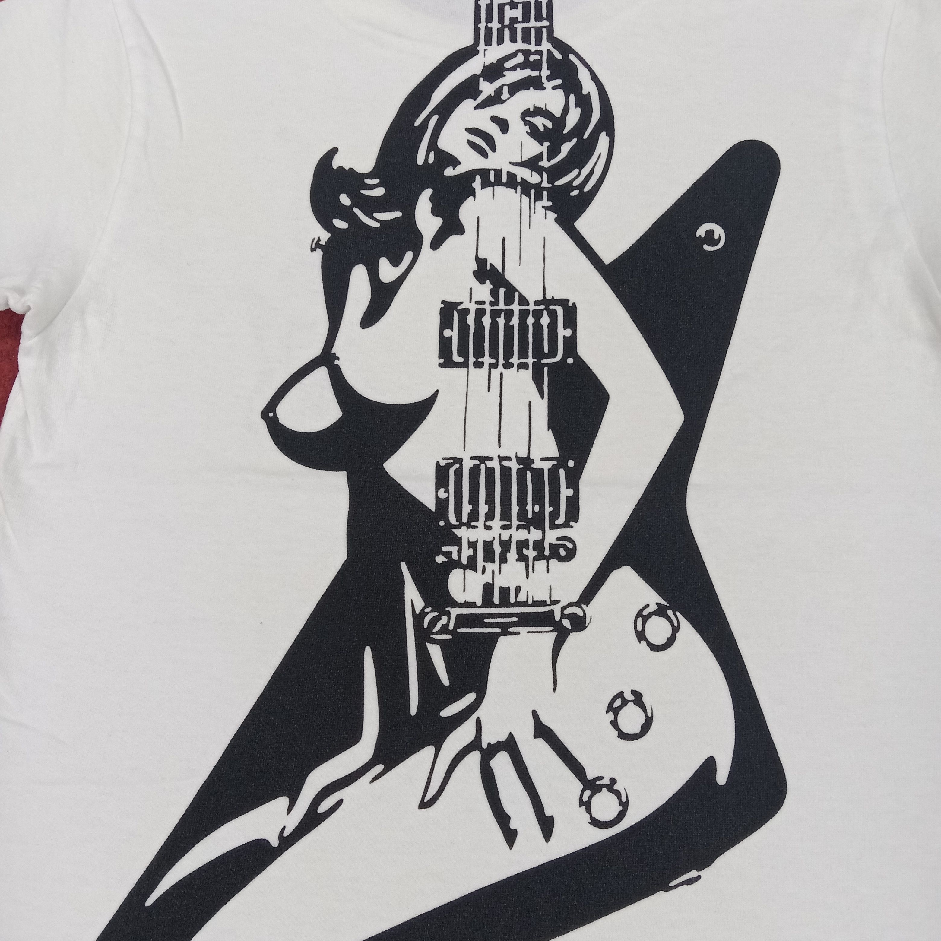 Hysteric Glamour × Japanese Brand × Vintage Hysteric Glamour Tshirt Japanese Brand Guitar Style Design Size US S / EU 44-46 / 1 - 2 Thumbnail
