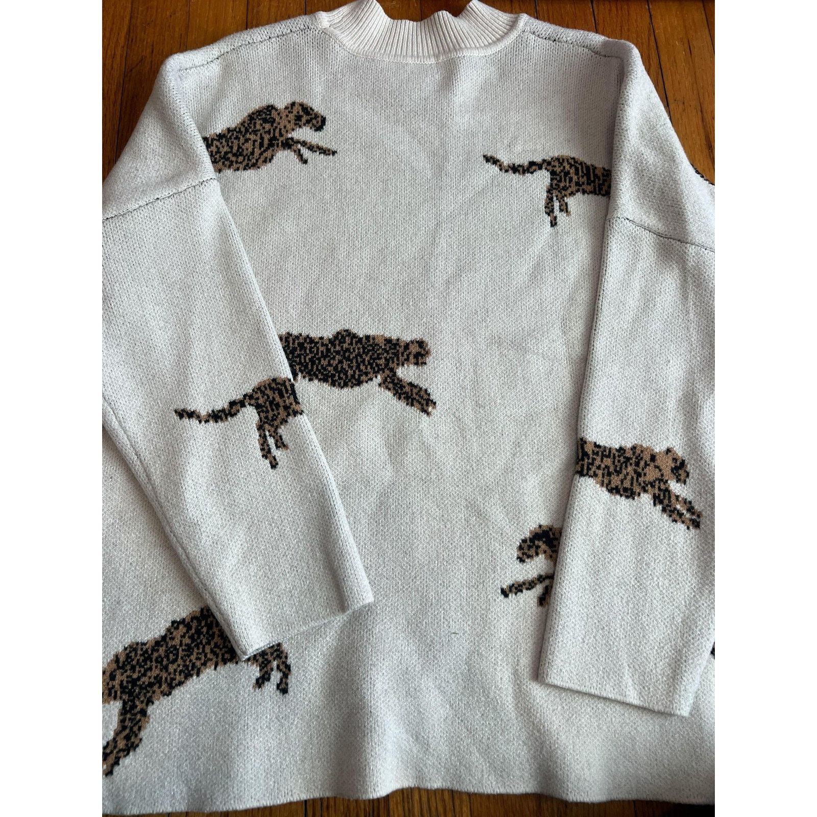 Other Leopard Print Sweater Large White Mock Neck Knit Long Sleeve Size L / US 10 / IT 46 - 3 Thumbnail