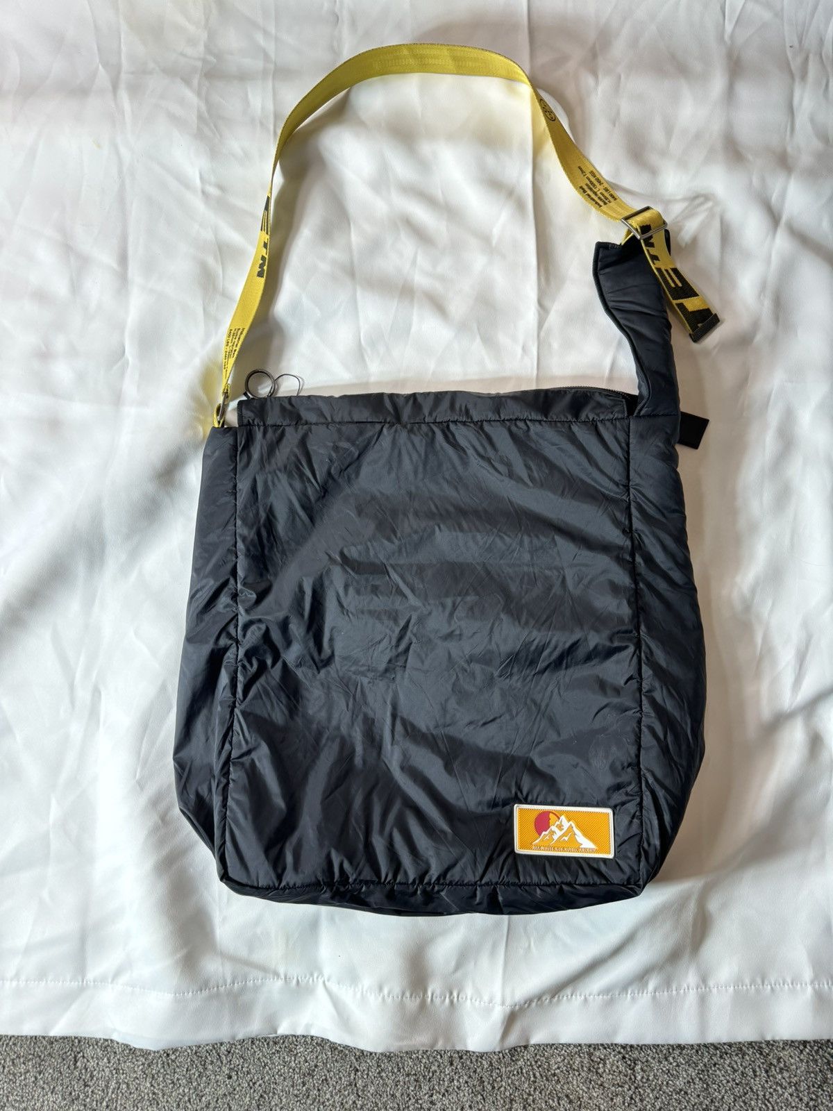 Off-White “PUFFY BLACK BAG” by Virgil ABLOH Size ONE SIZE - 3 Thumbnail