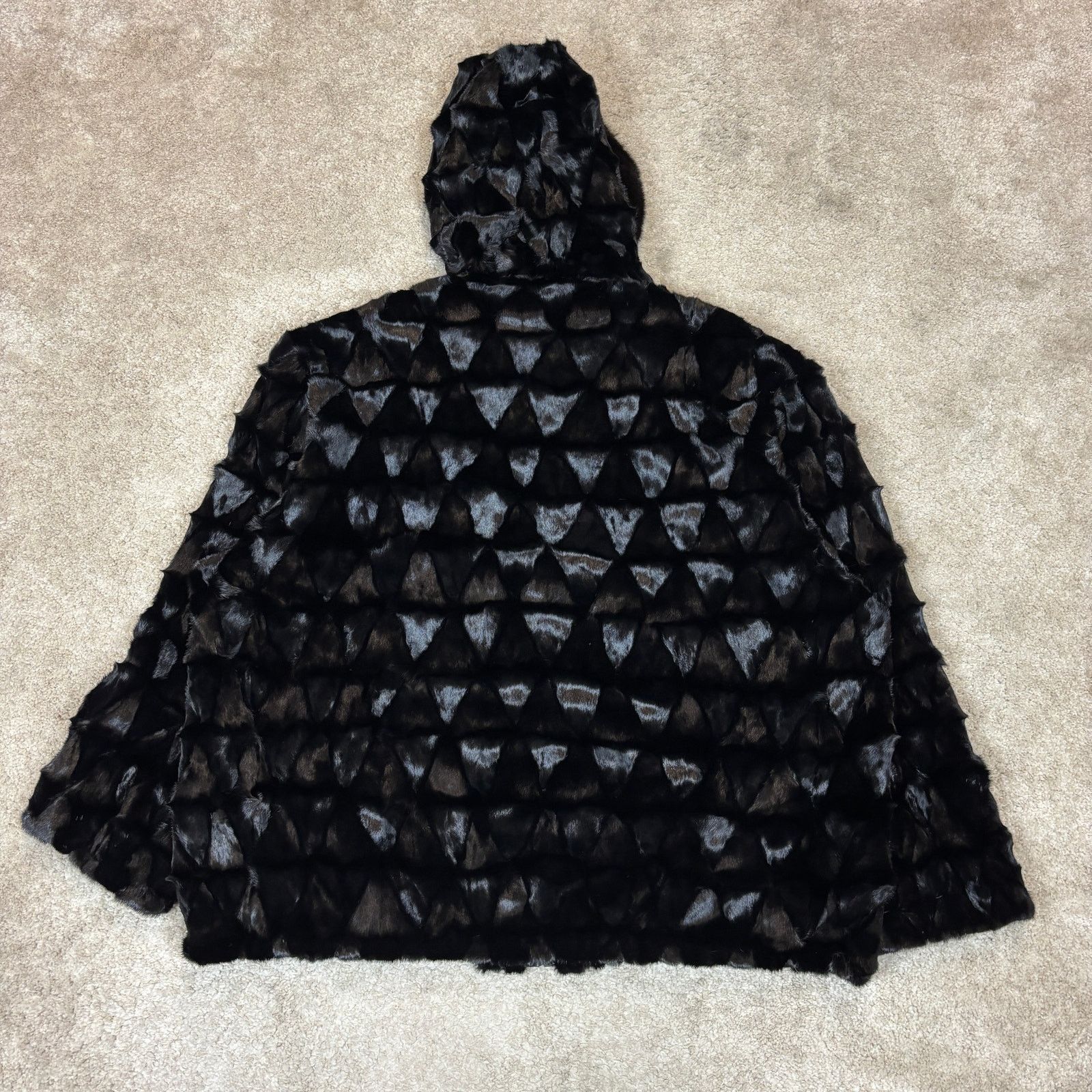 Vintage Vintage Lazare's Furs Pieced Mink Fur Hooded Jacket Size 50 Size US L / EU 52-54 / 3 - 3 Thumbnail