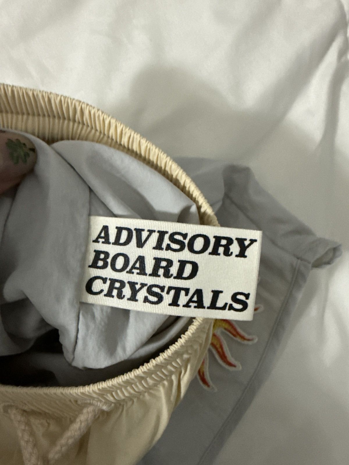 Advisory Board Crystals × Vans ABC x Vans off the Wall Running Shorts Size US 32 / EU 48 - 3 Thumbnail