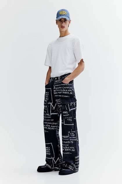 H&M × Jean-Michel Basquiat × Who Decides War Who Decides War Baggy denim jeans H&M x Basquiat x Ev&Tela Size US 33 - 6 Thumbnail