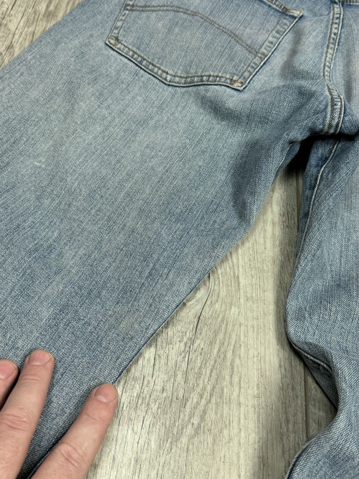 Armani × Japanese Brand × Vintage ARMANI JEANS METAL LOGO VINTAGE HYPE JAPANESE STYLE SIZE 32 Size US 32 / EU 48 - 16 Thumbnail