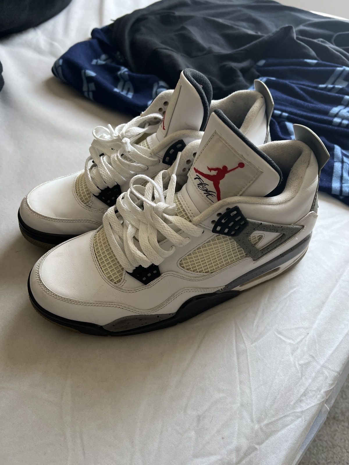 Jordan Brand Cement 4s Size US 9 / EU 42 - 7 Thumbnail