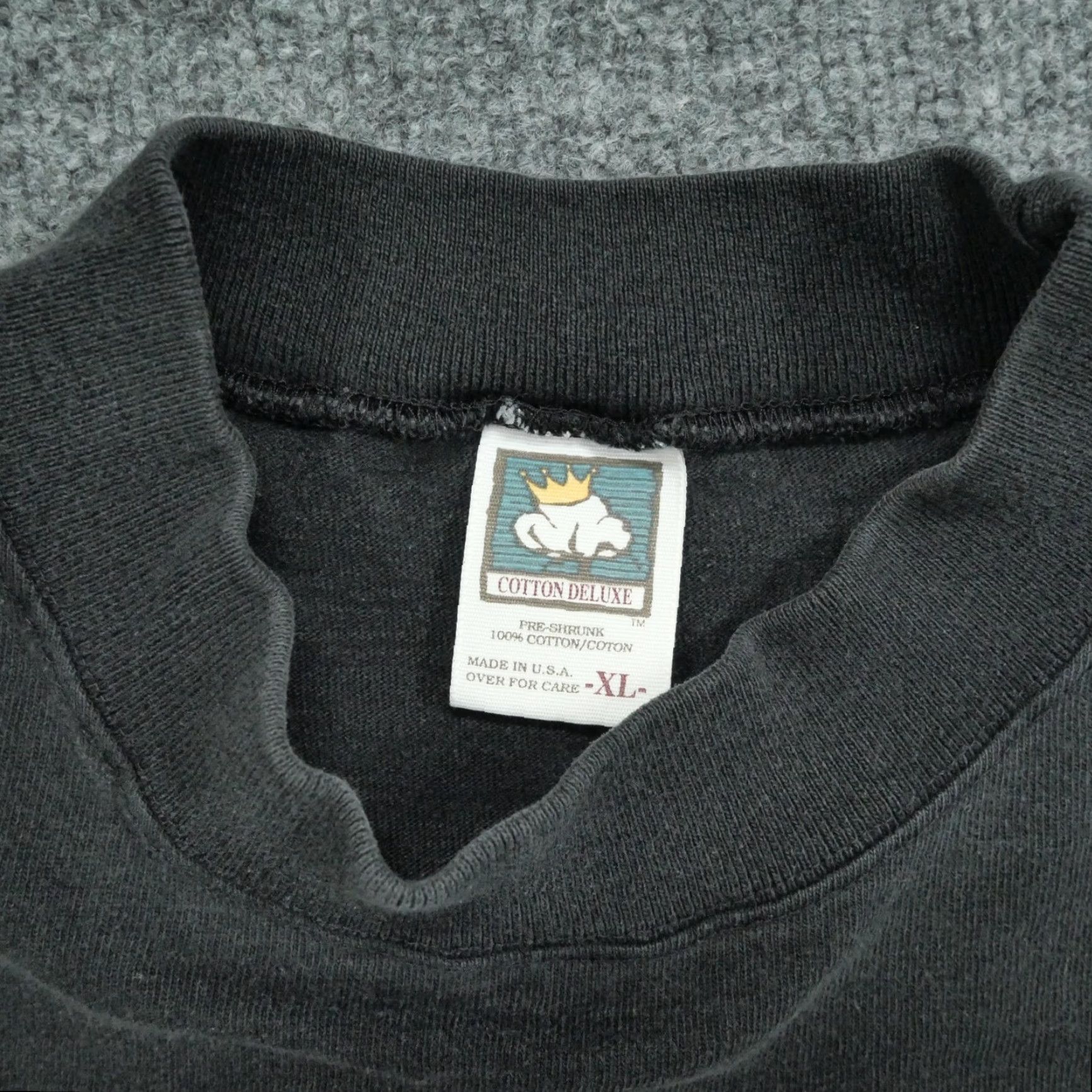 Vintage VINTAGE KMS Haircare T Shirt Men XL Black Long Sleeve 90s Graphic Print College Wear? Size US XL / EU 56 / 4 - 7 Thumbnail