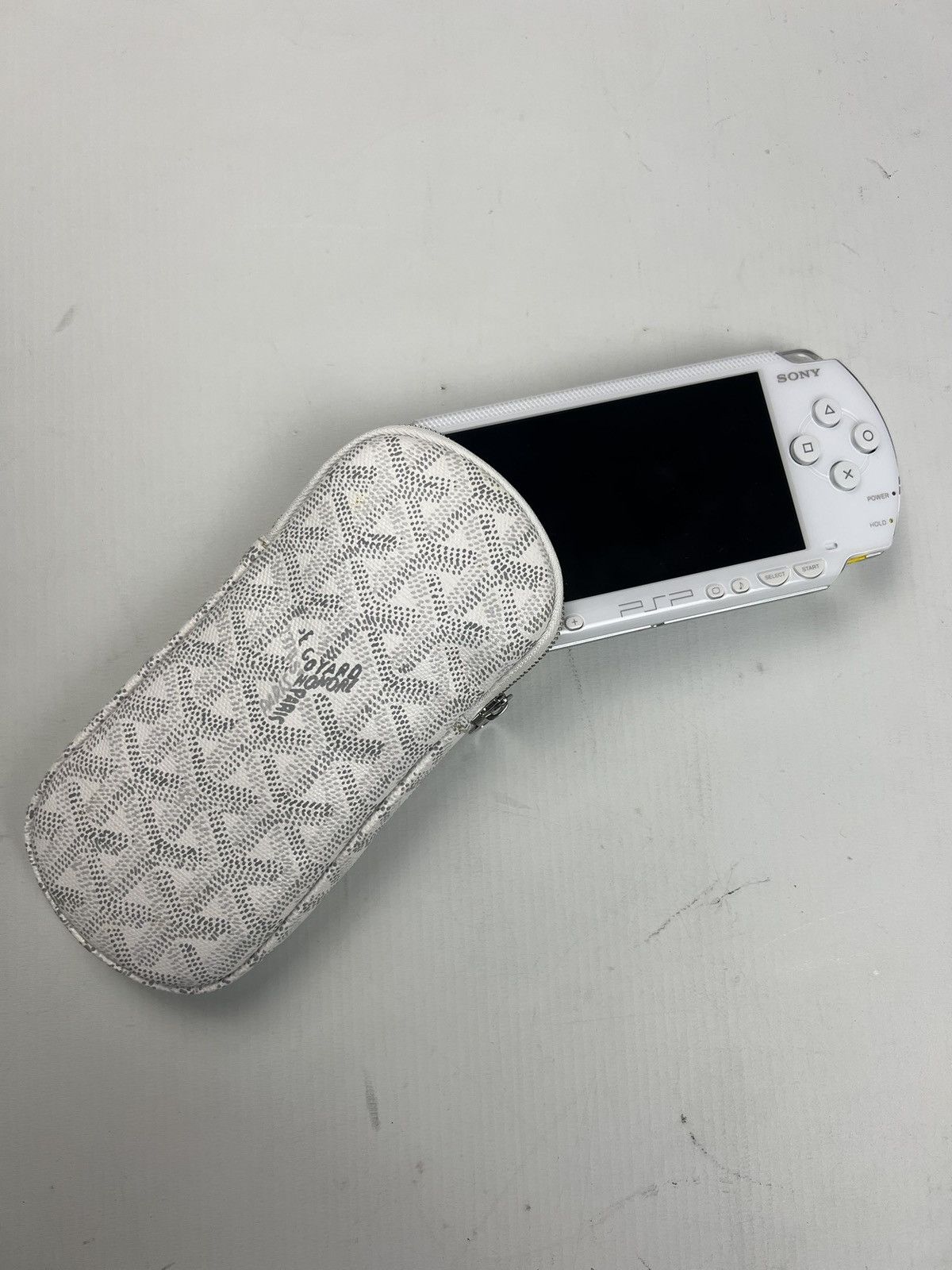 Goyard GOYARD X PLAYSTATION PSP 1OF1 COLETTE FOR NIGO SZ:OS Size ONE SIZE - 8 Thumbnail