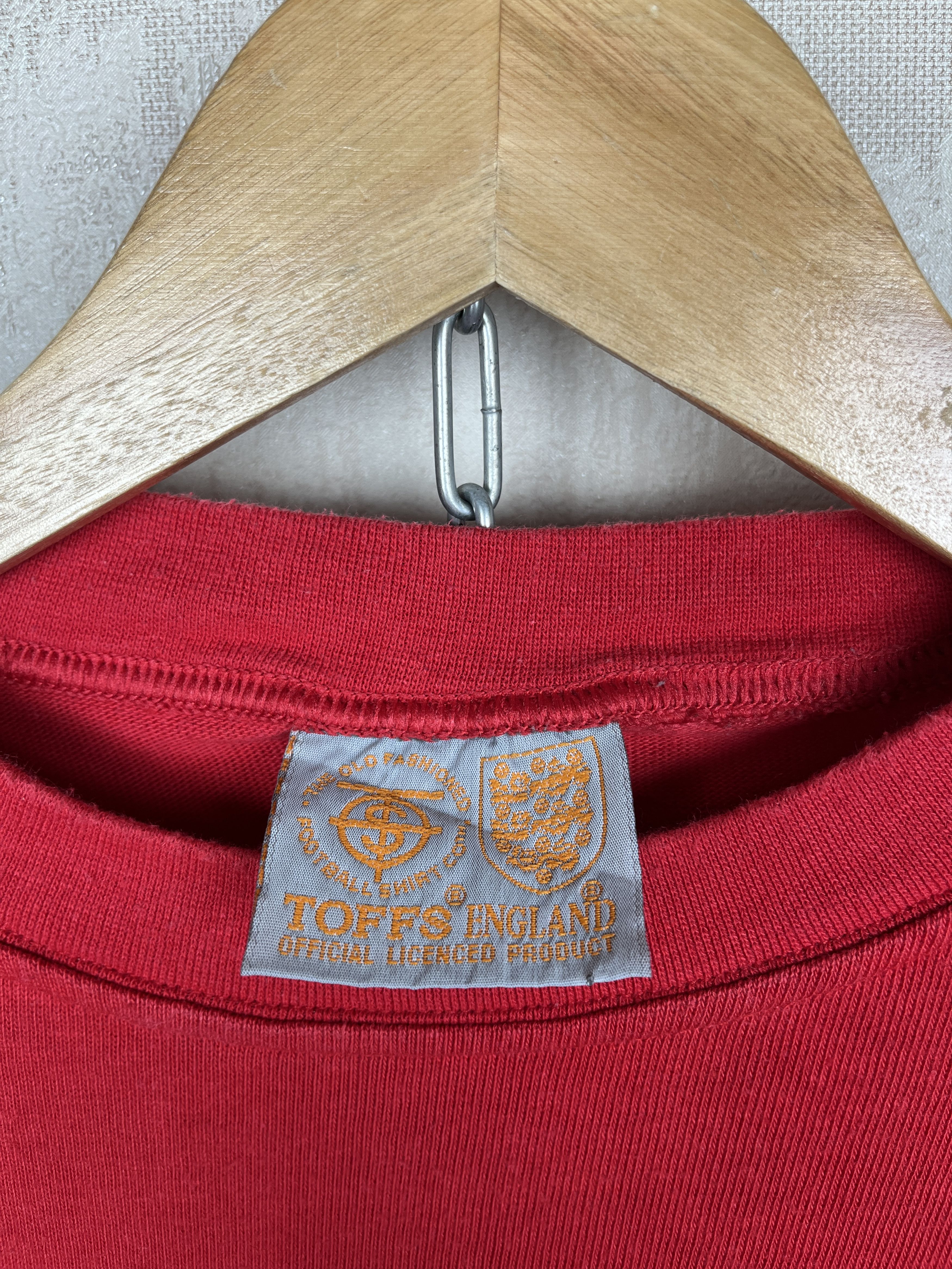 Toffs England Retro Replica 1966 World Cup Away Soccer Jersey Size US XL / EU 56 / 4 - 6 Thumbnail