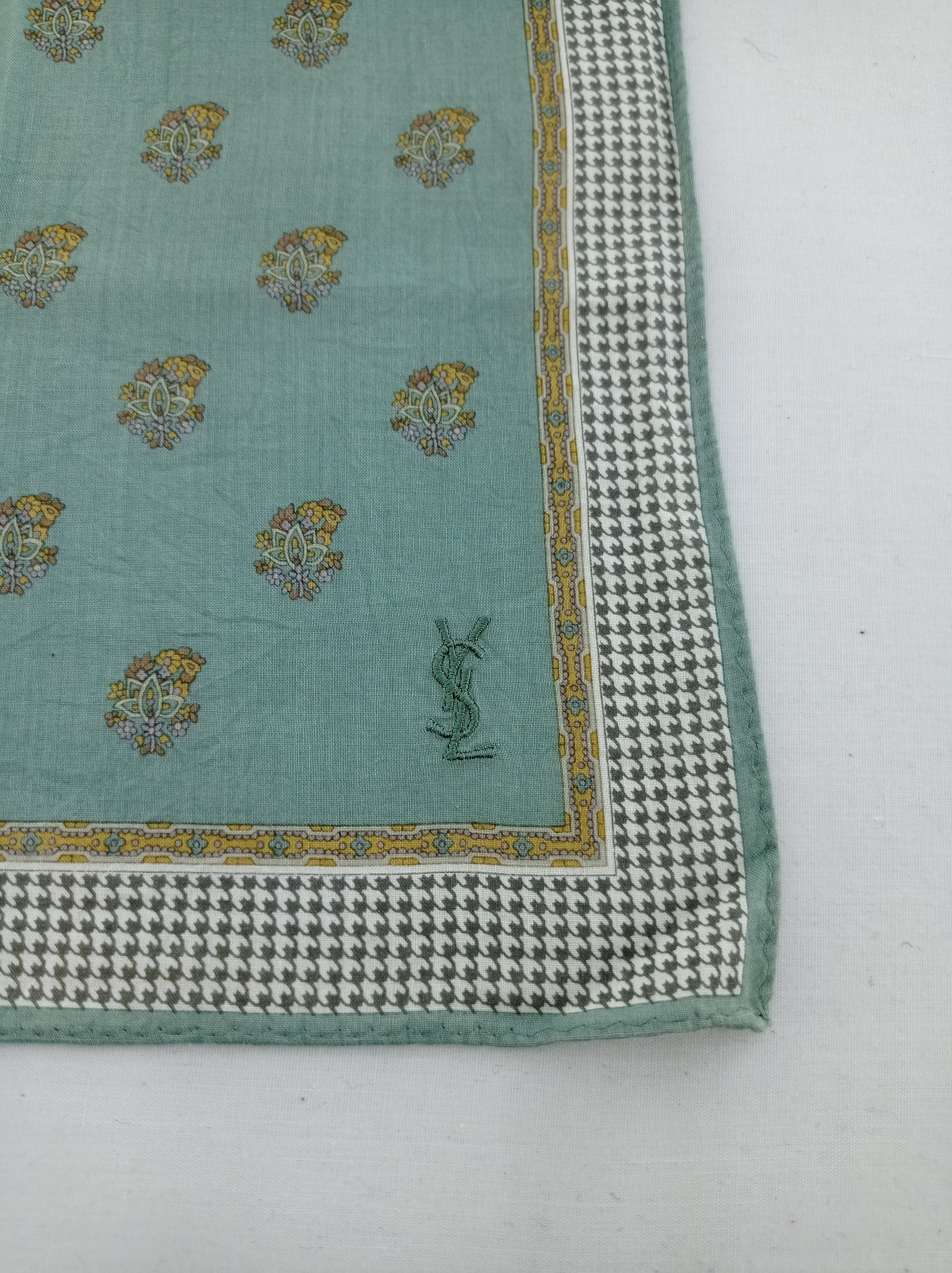Vintage Vintage Yves Saint Laurent Handkerchief / Neckwear / Bandana Size ONE SIZE - 4 Thumbnail