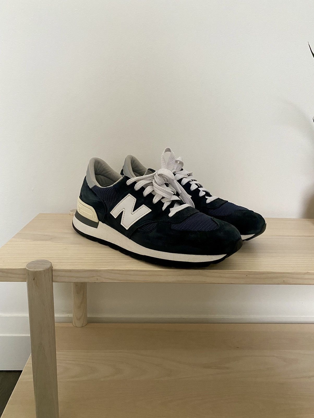 New Balance New Balance 990v1 Size US 9 / EU 42 - 1 Thumbnail