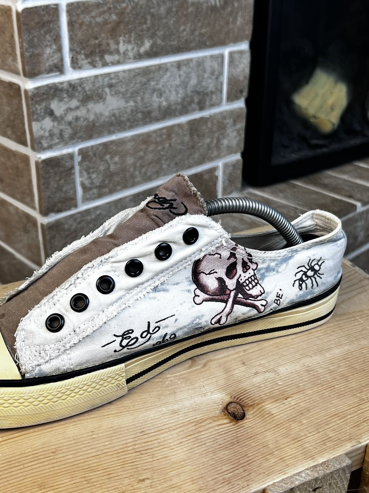 Christian Audigier × Ed Hardy × Vintage Ed Hardy Vintage Skulls Woman’s Beige Shoes Size US 8 / IT 38 - 7 Thumbnail