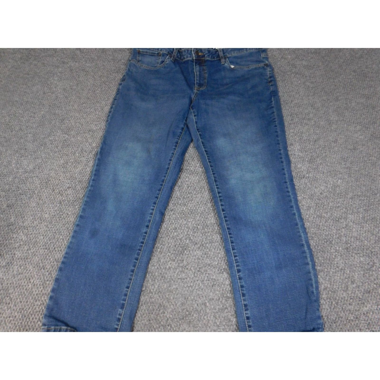 Izod IZOD Jeans, Denim, Blue, Tapered Fit, 37x29, Regular Rise, Button Fly/Zip, Cotton, 37 Waist, 29 Inseam, Mens, Classic, Vintage No Size US 37 - 7 Thumbnail