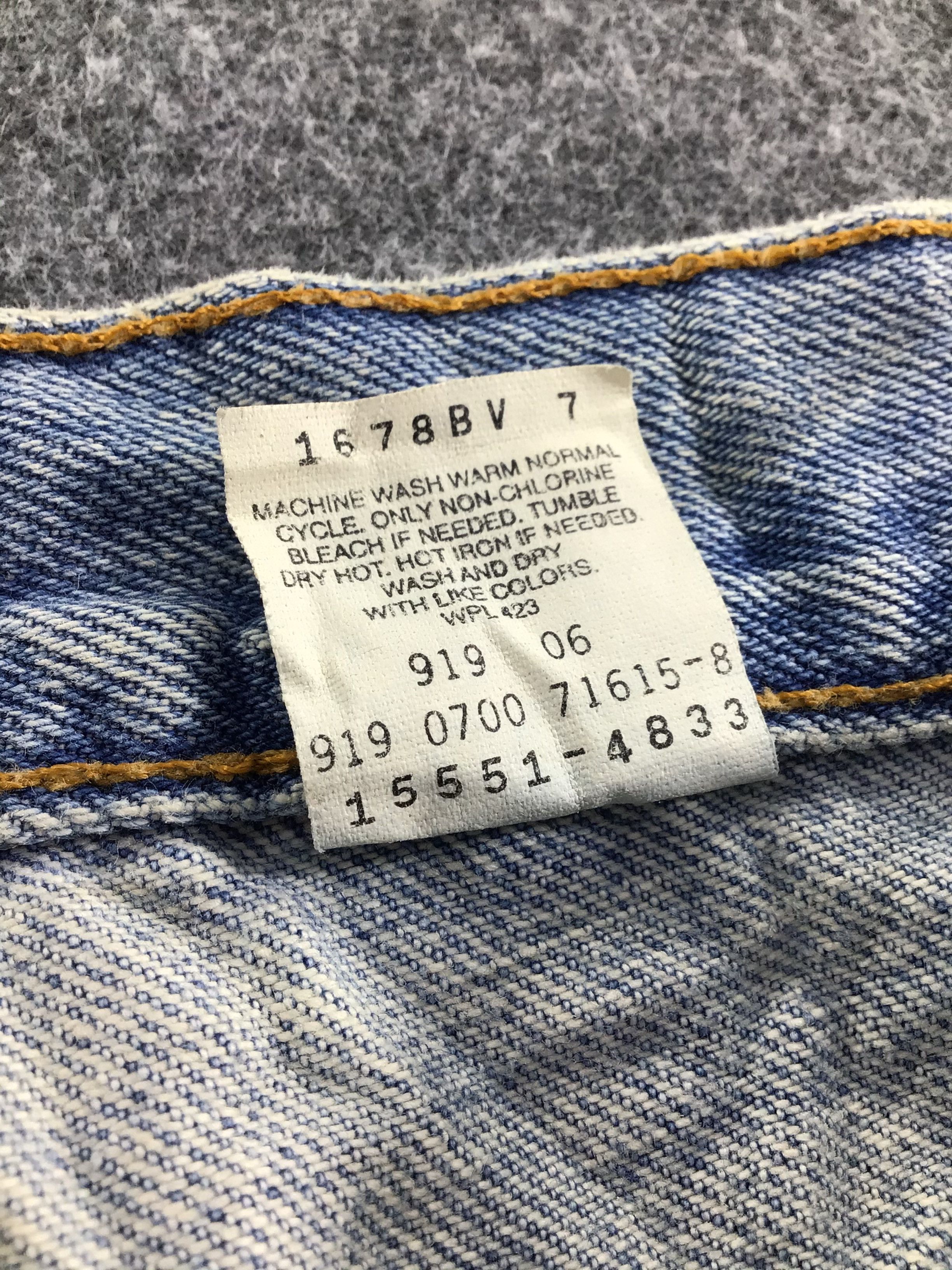 Levi's Vintage Levis 550 Jeans Medium Wash Denim -J551 Size US 32 / EU 48 - 10 Thumbnail