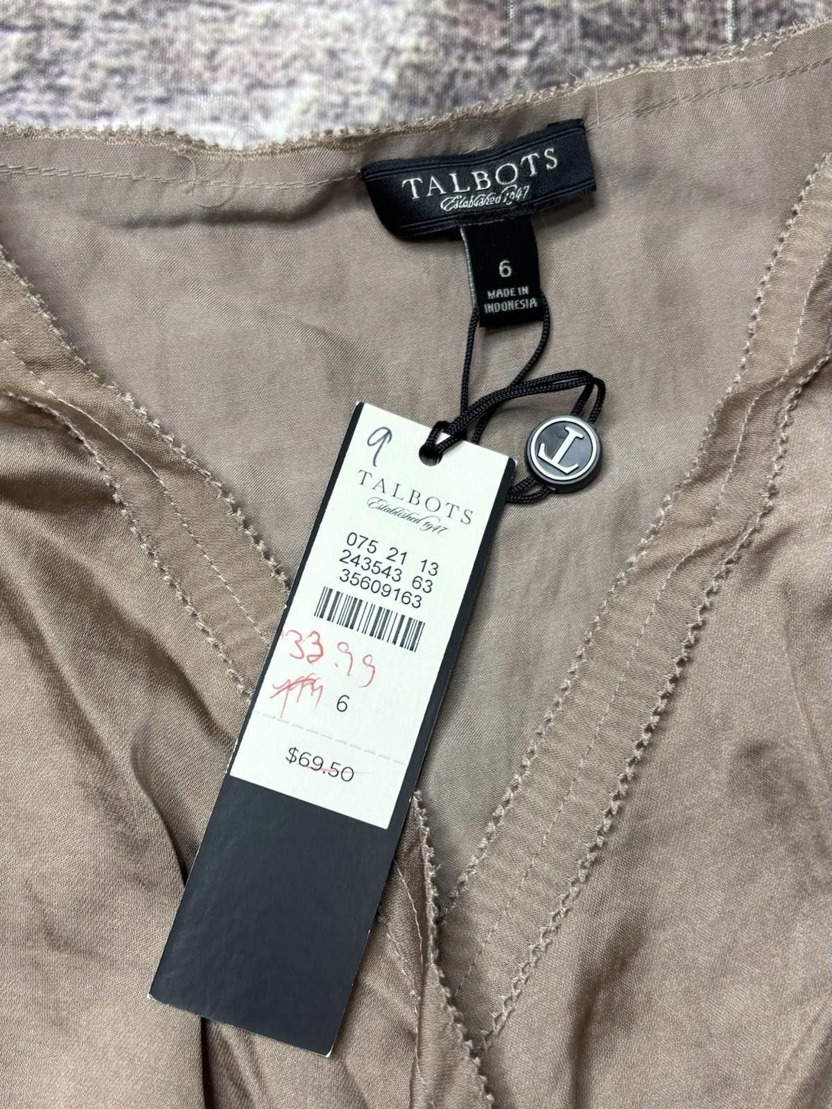 Talbots Talbots Top Women's Size 6 Gold Brown Satin Pleated NEW Size M / US 6-8 / IT 42-44 - 2 Thumbnail