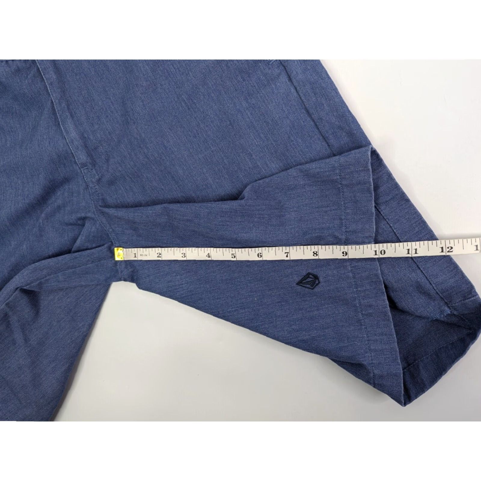 Volcom Volcom Shorts Men's 28 Blue Flat Front Chino Cargo Logo Pockets Regular - Outdoor Skater Casual Workwear Size US 28 / EU 44 - 3 Thumbnail