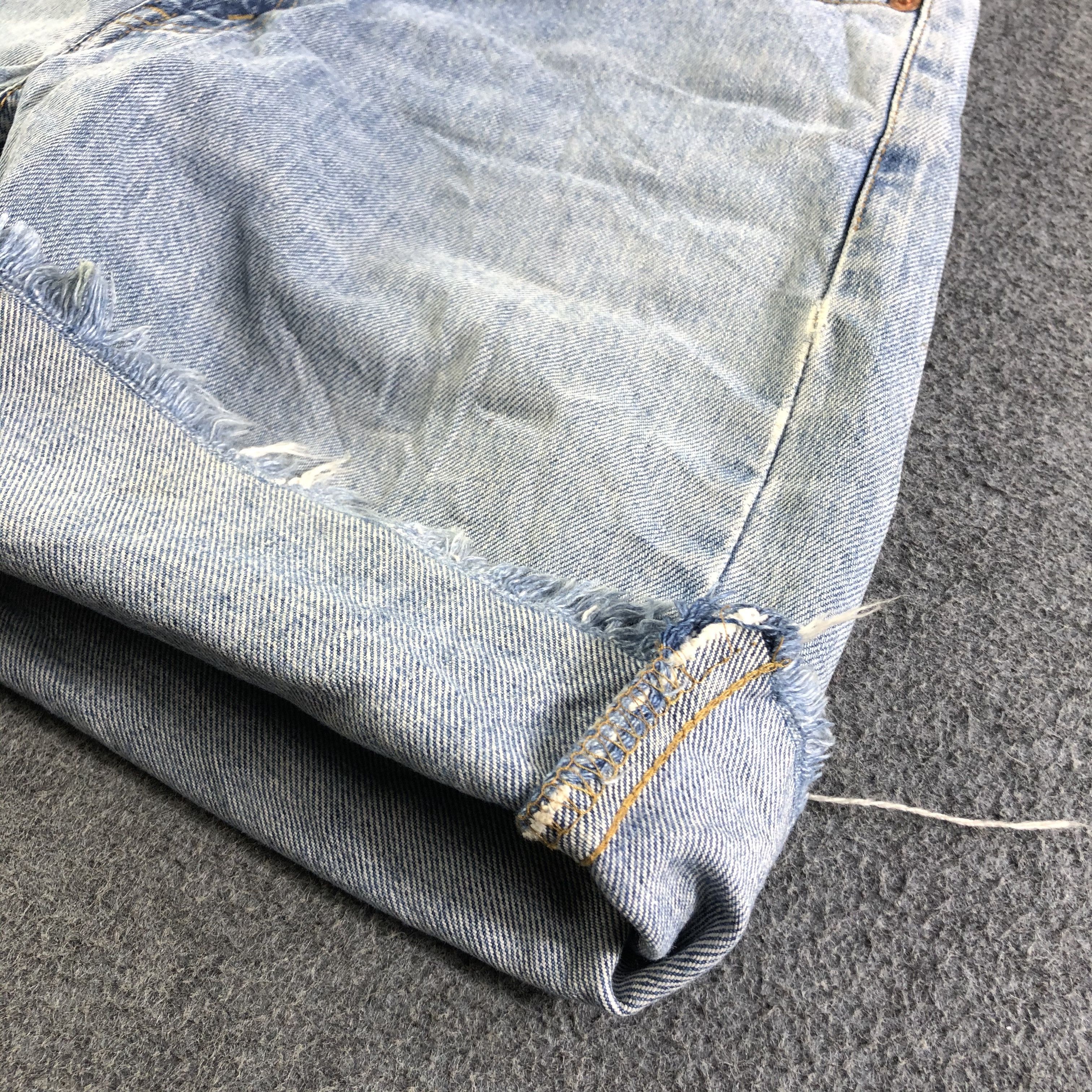 Levi's × Vintage Vintage Light Wash Levis 519 Jeans-J4571 Size US 30 / EU 46 - 6 Thumbnail