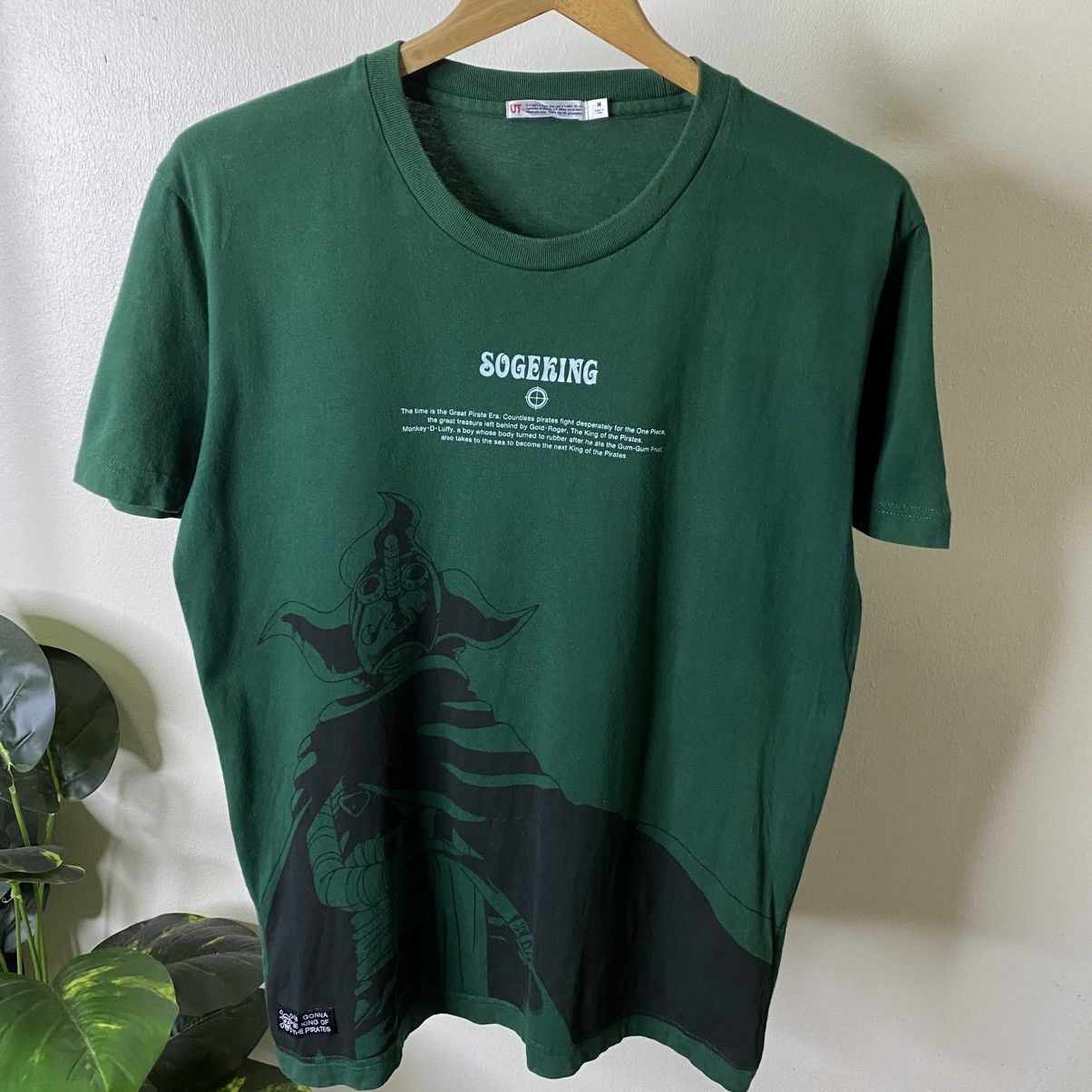 One Piece Uniqlo UT x One Piece Sogeking Usopp Anime Manga Series Tee Size US M / EU 48-50 / 2 - 2 Thumbnail