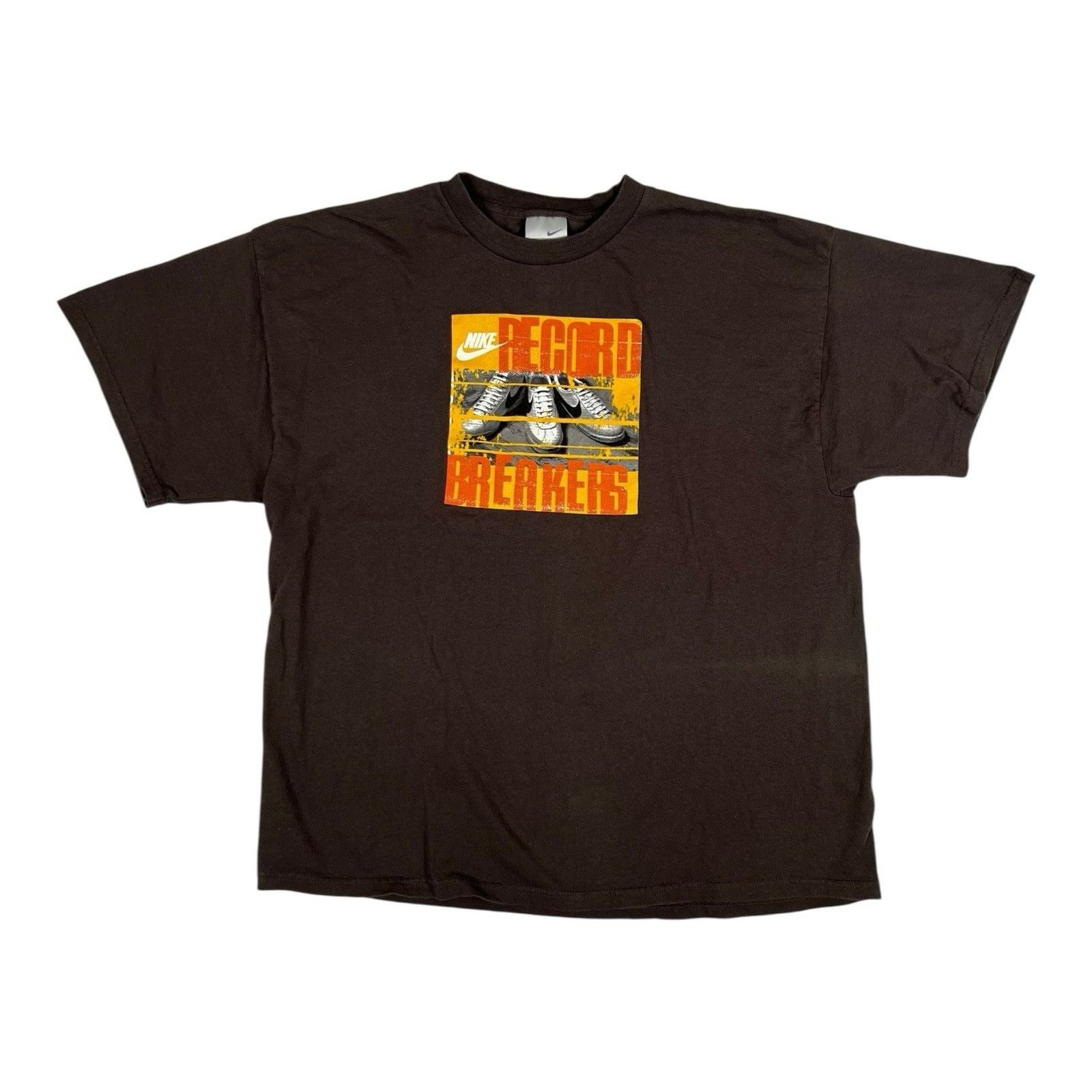 Nike Vintage Nike T-Shirt Record Breakers Shoes Y2K Silver Tag Si Size US XL / EU 56 / 4 - 1 Thumbnail