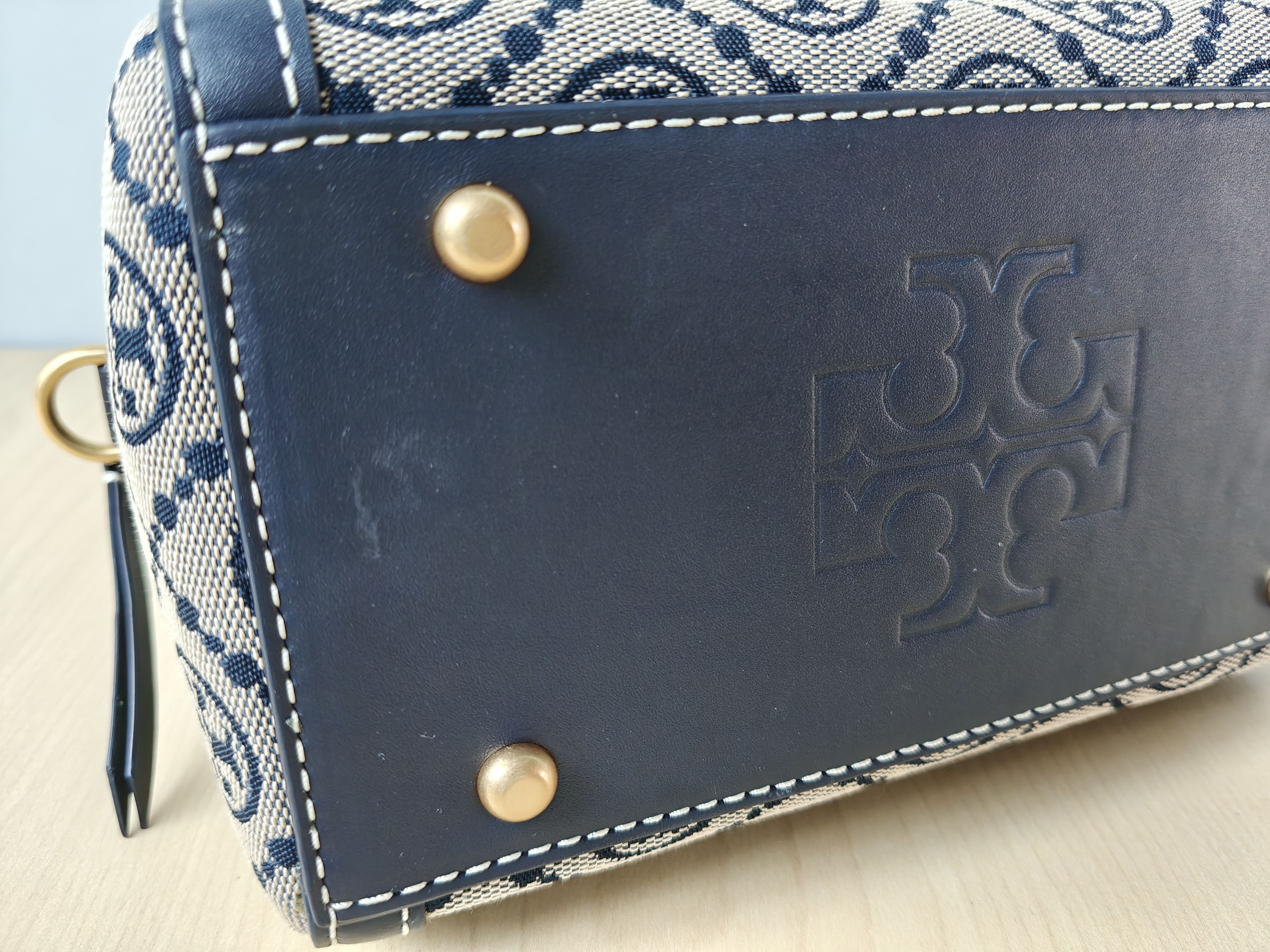 Tory Burch T Monogram Jacquard Mini Barrel bag Free Shipping VATP/6177 Size ONE SIZE - 14 Thumbnail