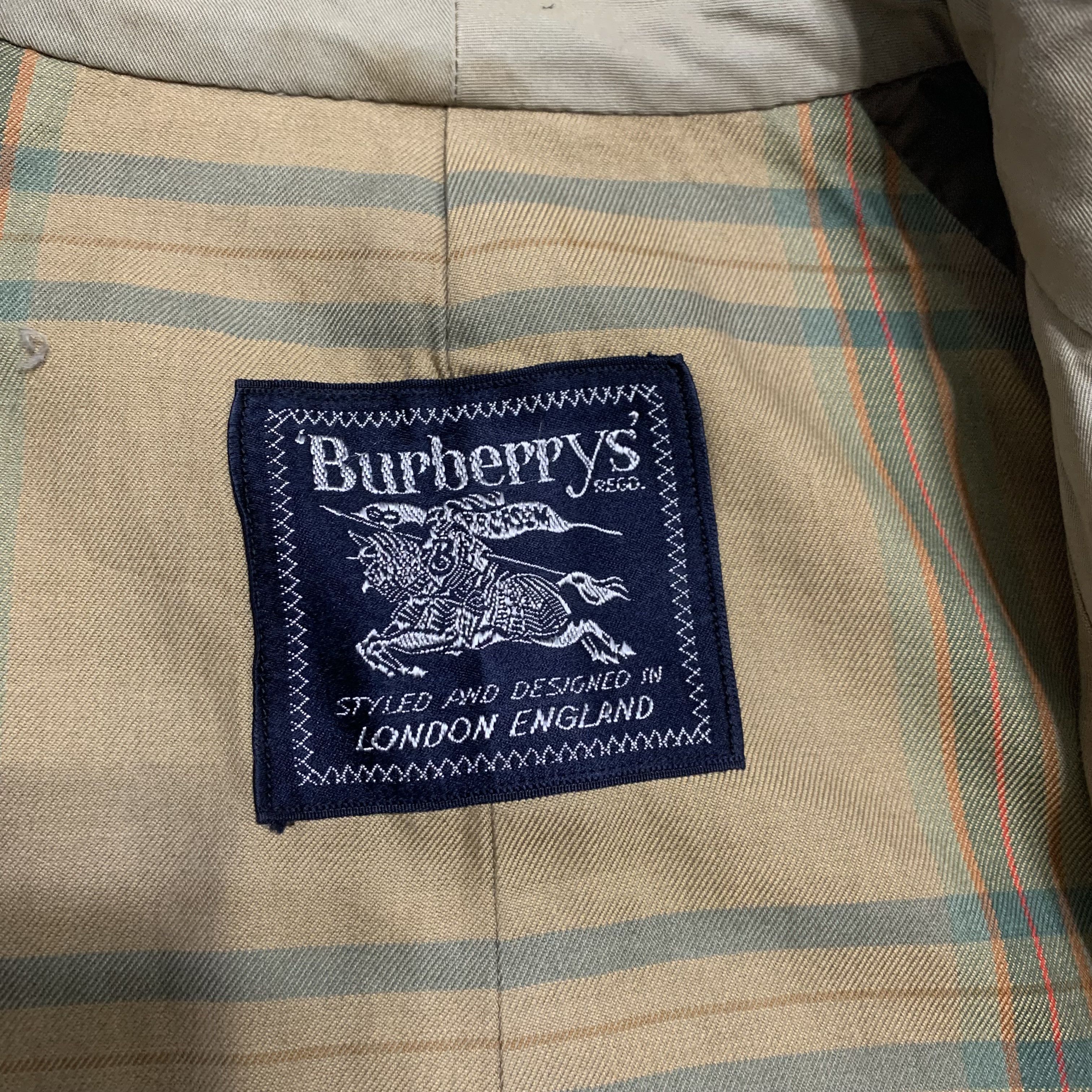 Burberry Vintage 70s Burberrys Double Breast Trench Coat Size US L / EU 52-54 / 3 - 6 Thumbnail