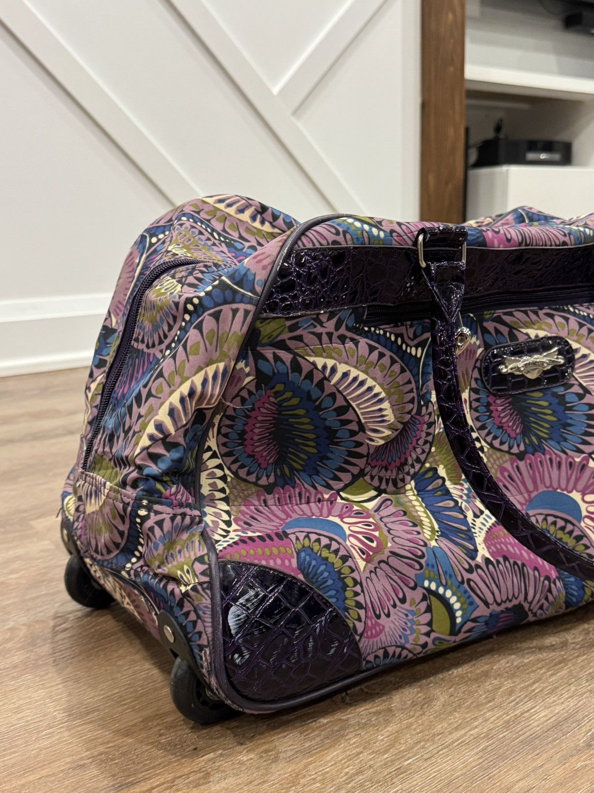 Vintage Kathy Van Zeeland Vintage Y2K Psychedelic Rolling Duffel Bag Size ONE SIZE - 6 Thumbnail