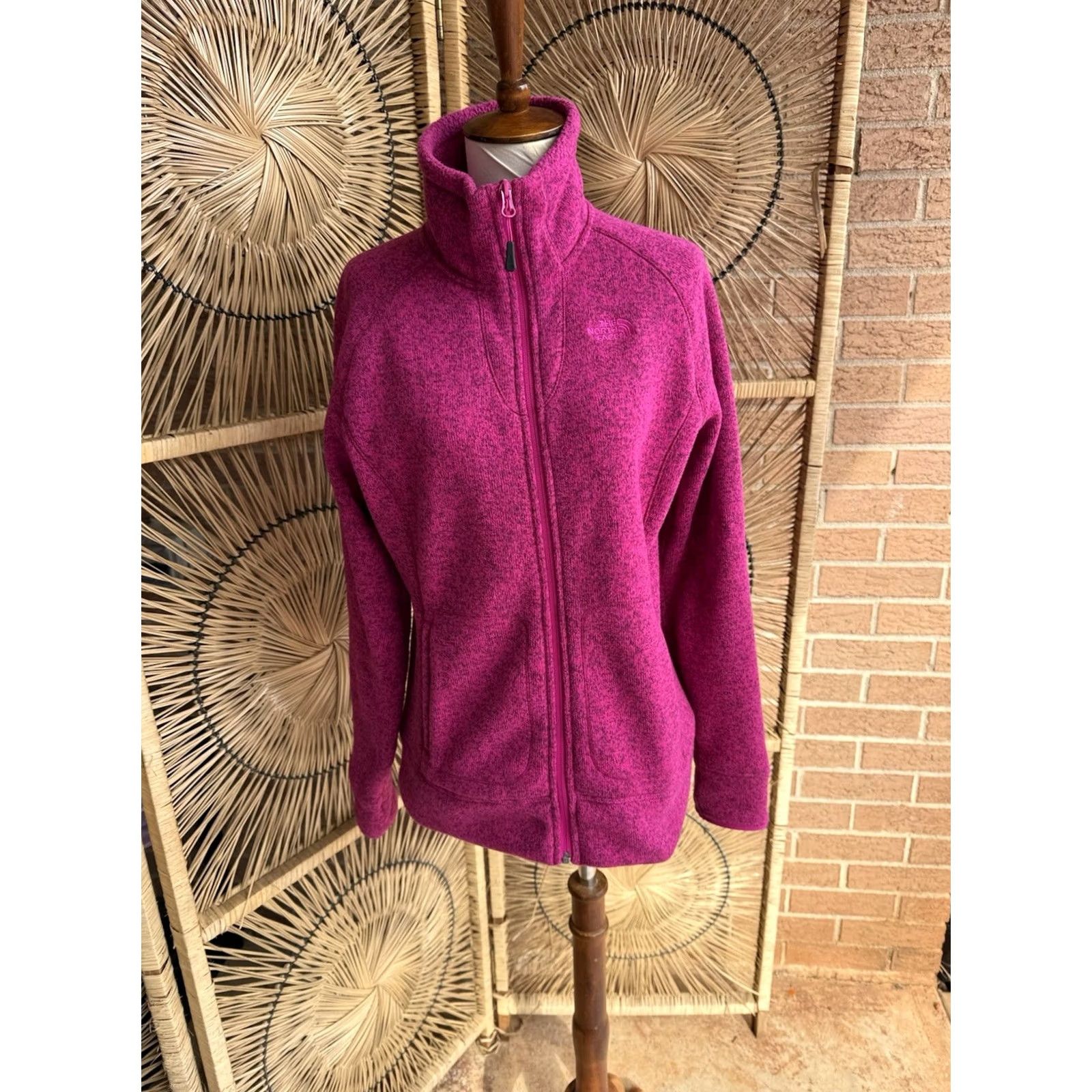 The North Face The North Face Women’s Full Zip Fleece Jacket Pink Size Medium Outdoor Coat Size M / US 6-8 / IT 42-44 - 3 Thumbnail