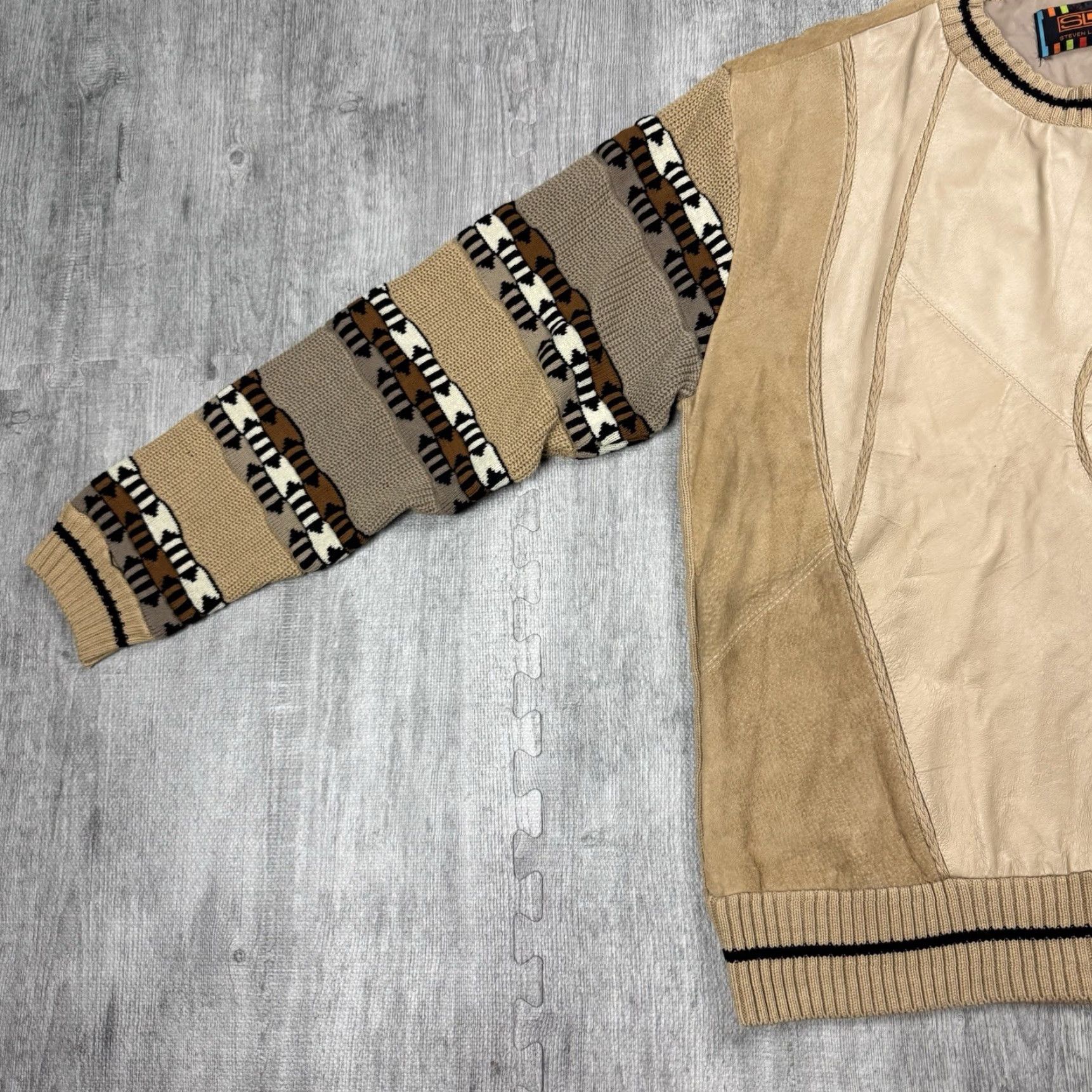 Coogi VINTAGE Steven Land Men Sweater Pullover 2XL Brown 90s Geometric Knit Leather Accent All Seasons Size US XXL / EU 58 / 5 - 4 Thumbnail