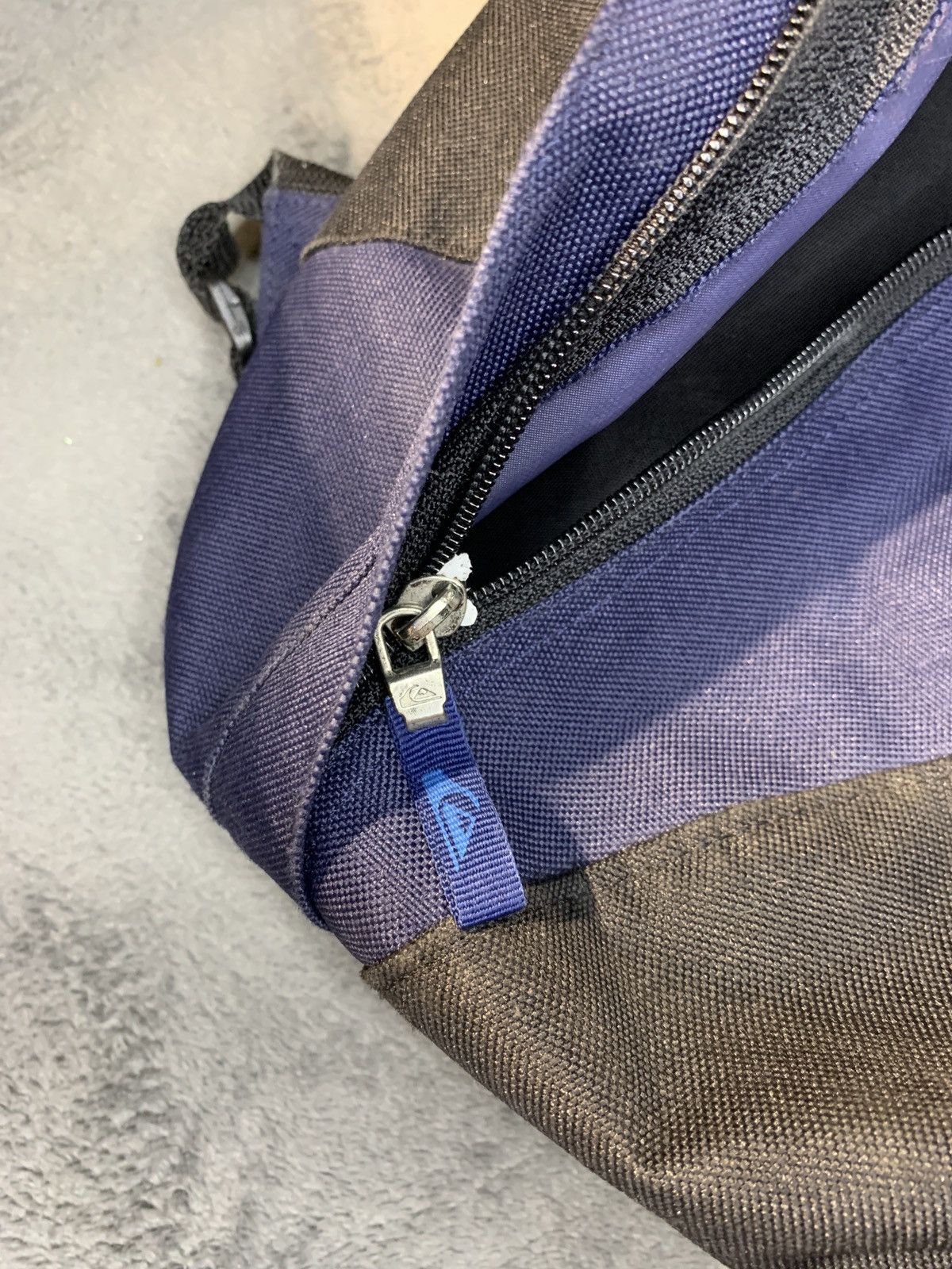 Quiksilver × Vintage Vintage Y2K Quiksilver sling bag gorpcore style multi pocket Size ONE SIZE - 6 Thumbnail