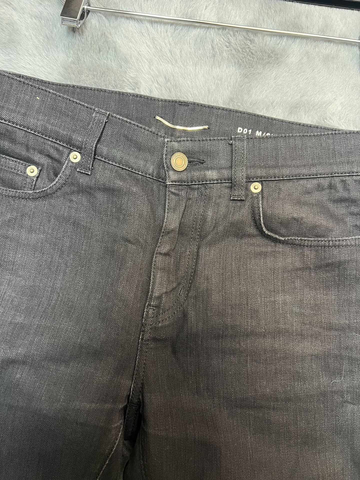 Saint Laurent Paris Saint laurent Fringed raw-trimmed black cropped jeans 2501 Size US 30 / EU 46 - 4 Thumbnail
