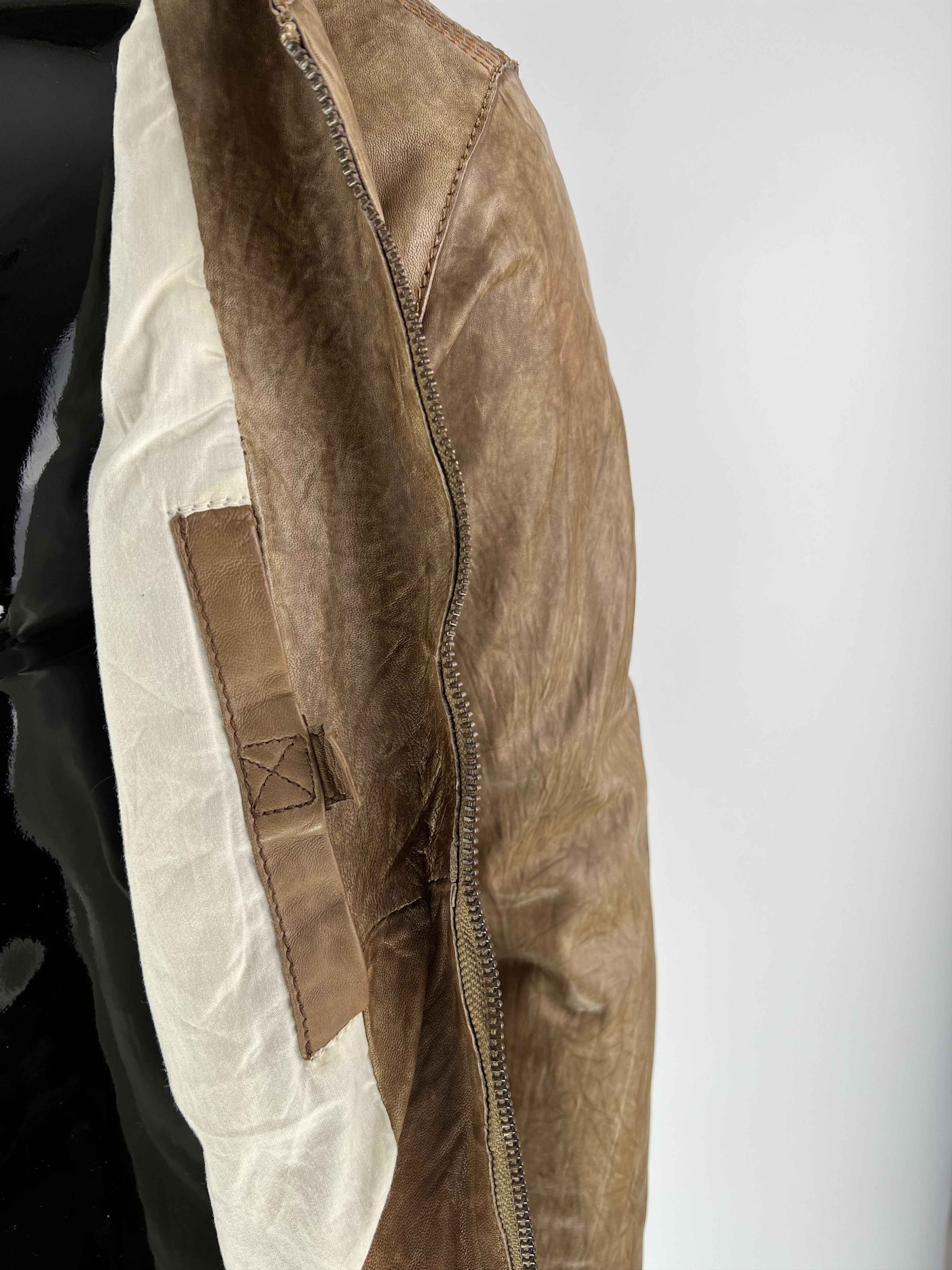 Formula 1 Rare Porsche Design Drivers Selection Men's Leather Jacket L Size US L / EU 52-54 / 3 - 9 Thumbnail