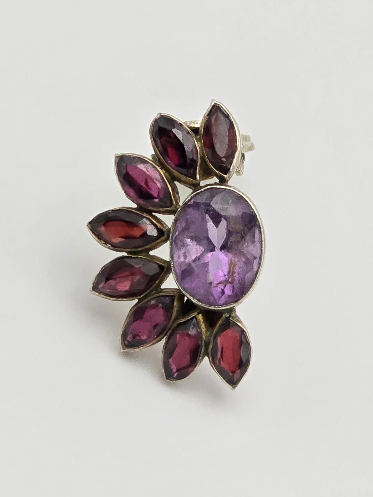 The Unbranded Brand Vintage 50s Silver Clip-On Earrings Genuine Amethyst Floral Size ONE SIZE - 2 Thumbnail