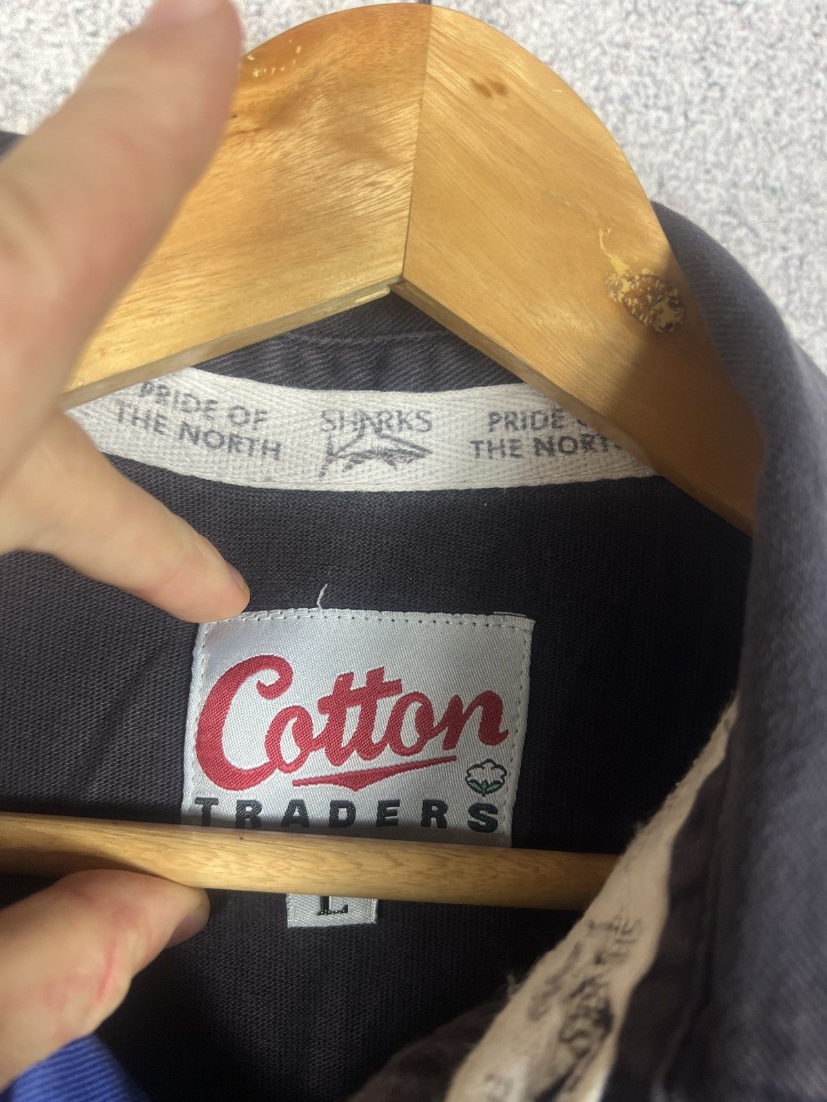 Cotton Traders Rare! Vintage Sale Sharks Rugby Jersey Longsleeve Shirt Size US L / EU 52-54 / 3 - 6 Thumbnail