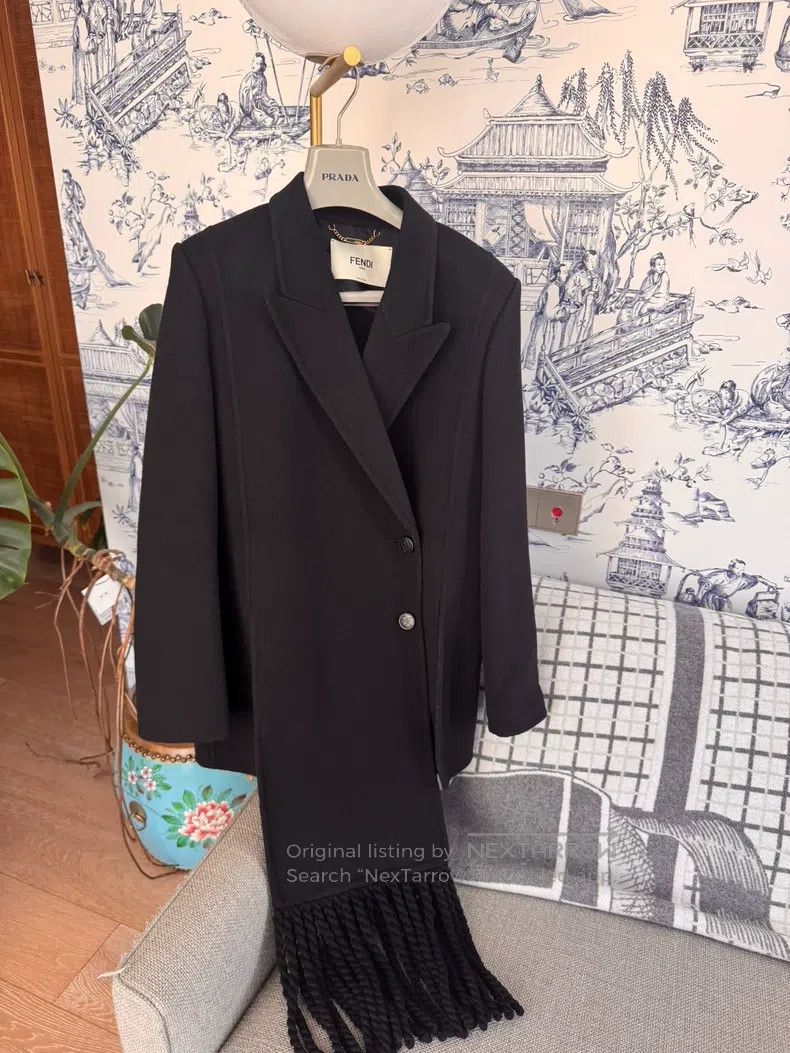 Fendi Fendi Overcoat Size S / US 4 / IT 40 - 1 Thumbnail