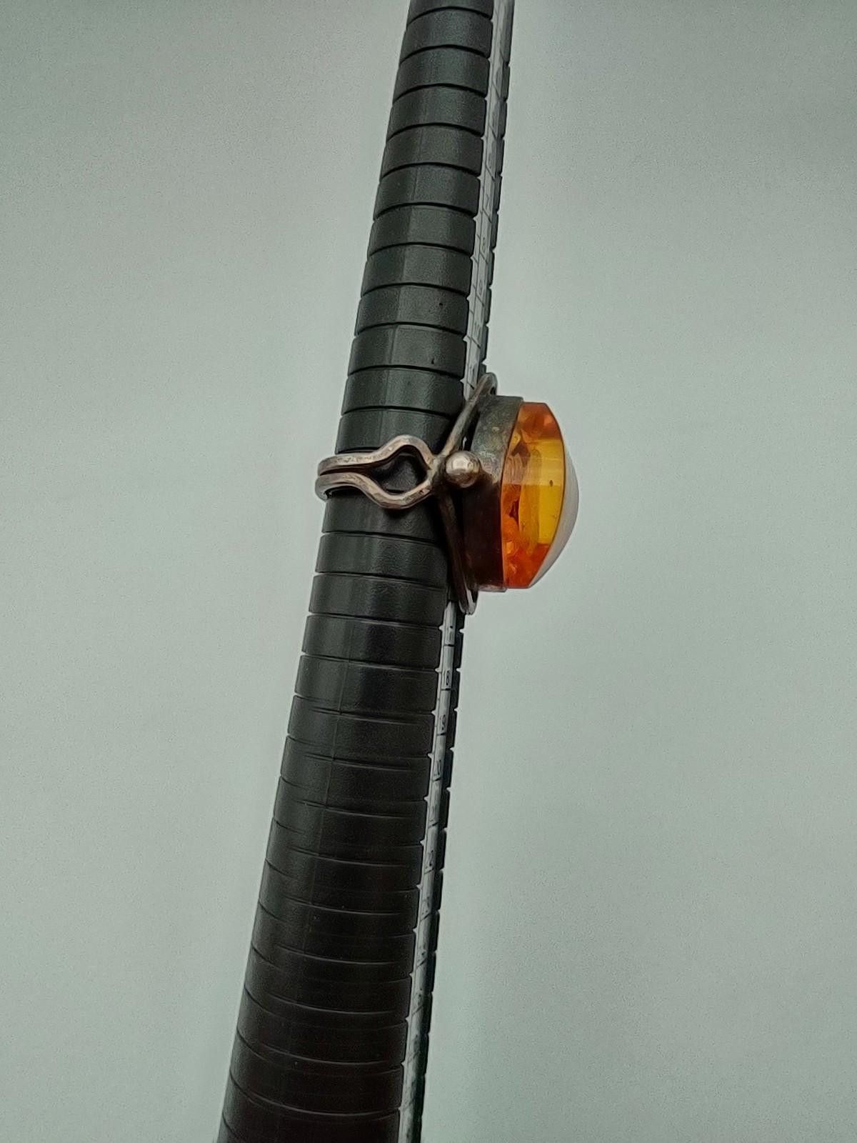 The Unbranded Brand Sterling Silver Natural Amber Ring Sz 6 7.6g Size ONE SIZE - 2 Thumbnail