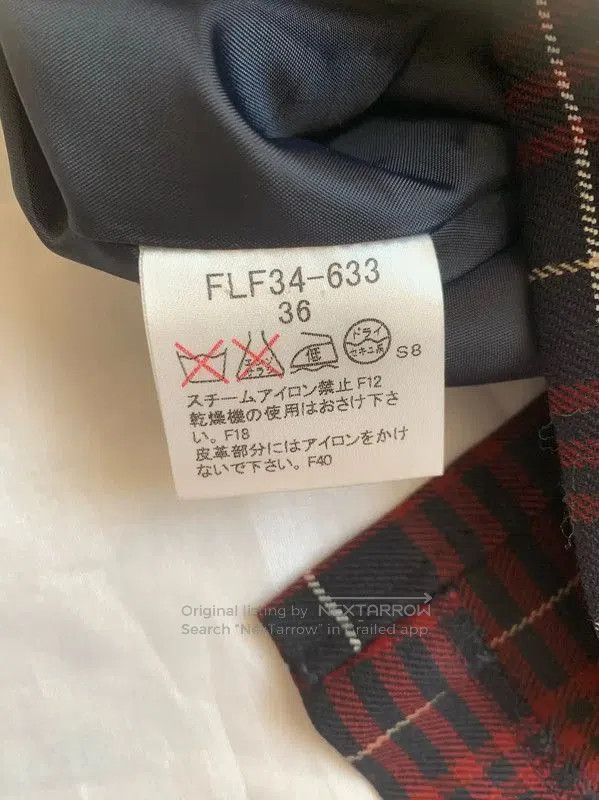 Burberry Burberry Red Plaid Wool Mini Skirt. Size 22" - 5 Thumbnail